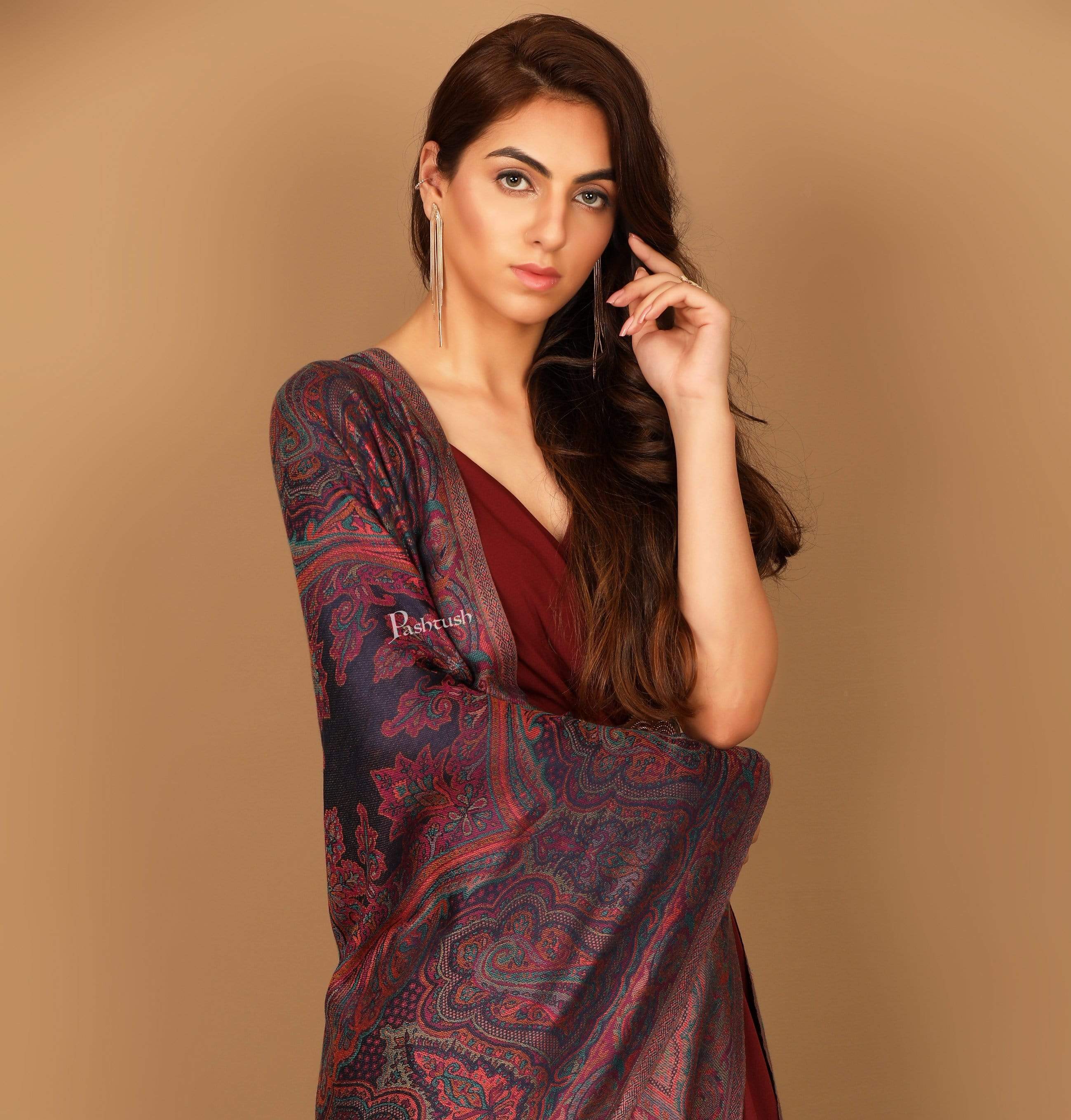 Pashtush Women'S Antique Scarf, Extra Soft Bamboo, Ethnic Weave - Image 4