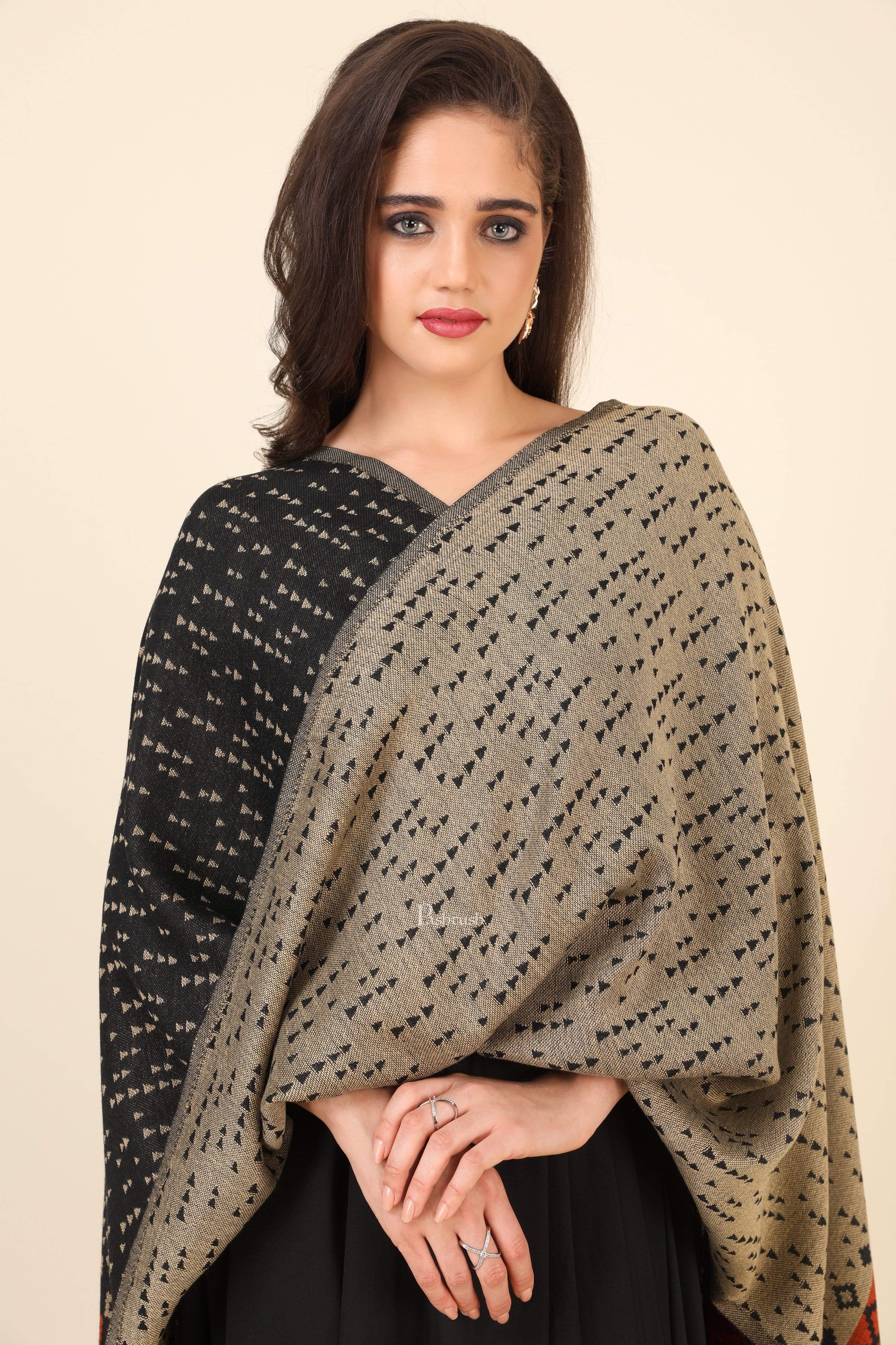 Pashtush Womens Bamboo Jacquard Scarf, Reversible - Image 3