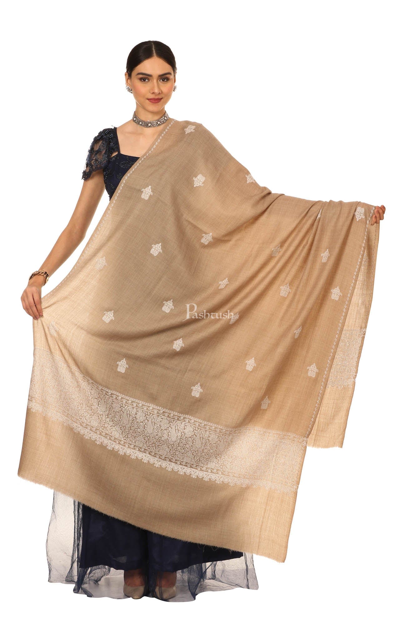 Pashtush Womens, Extra Fine Palla Embroidery Shawl, With Tone On Tone Needlework, Wool Design, Soft And Extra Fine - Image 5