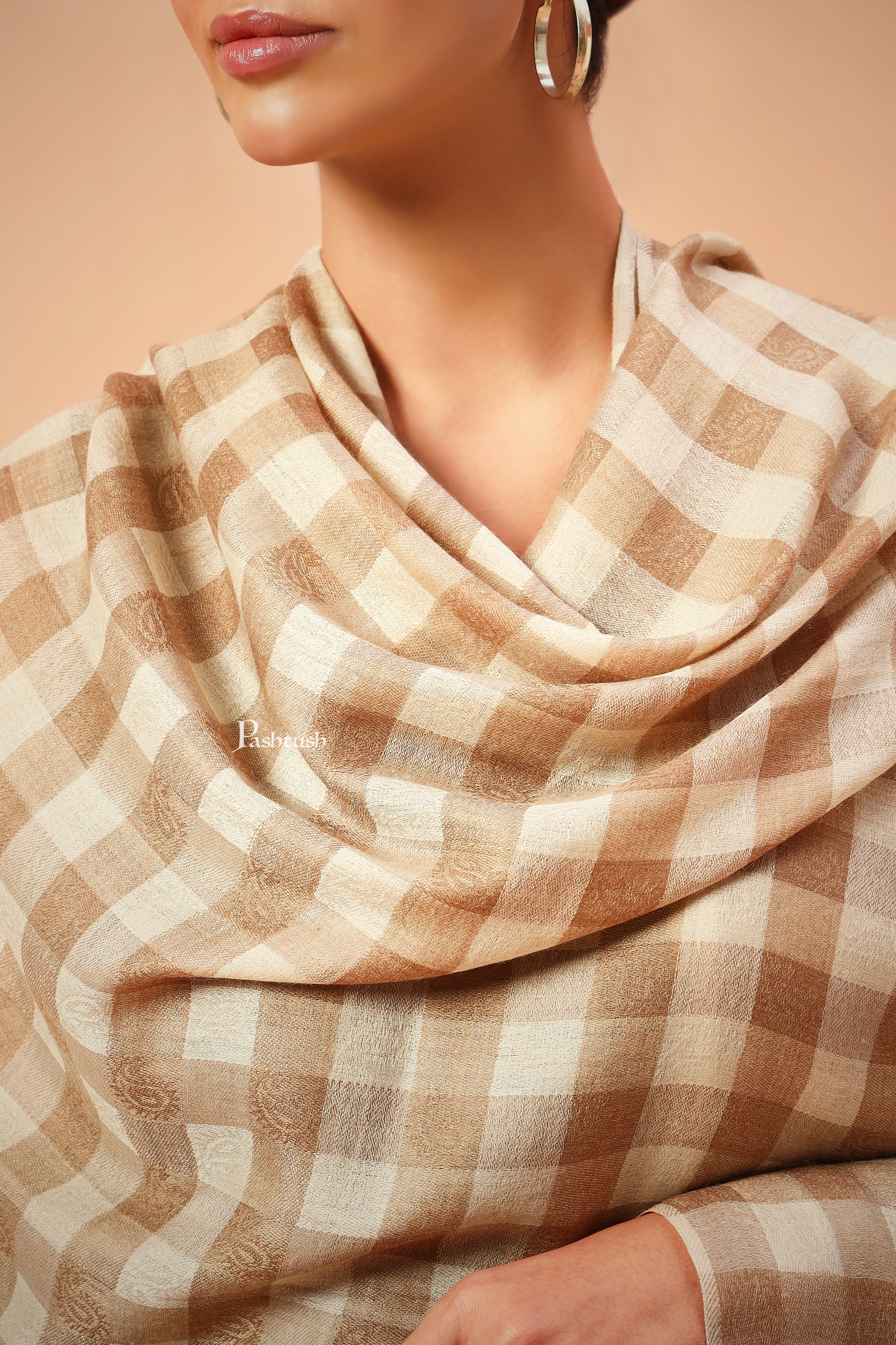 Pashtush Womens Extra Fine Wool Blend  Shawl,Checkered, Soft And Warm Beige - Image 2