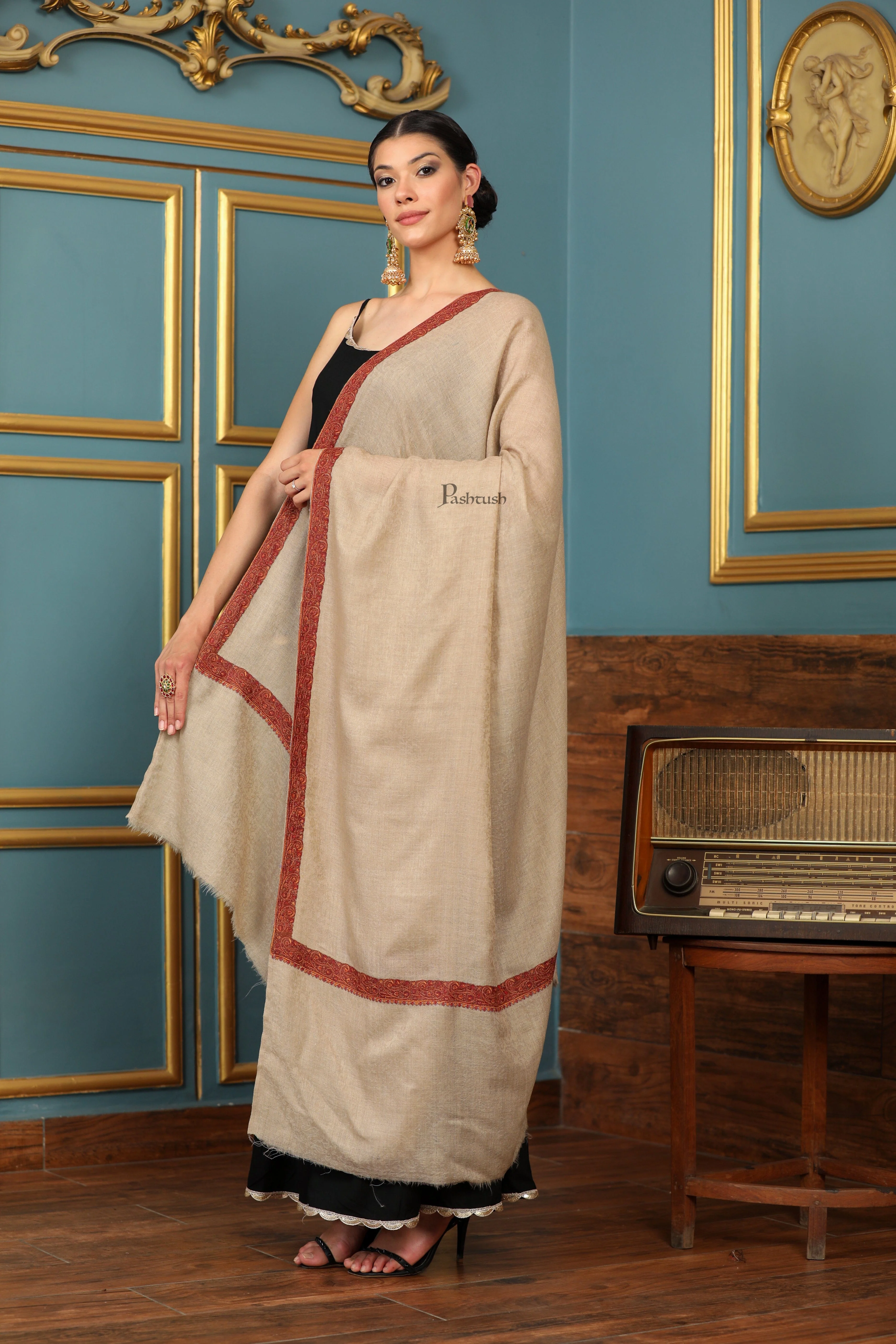 Pashtush Womens Extra Fine Wool Shawl, Mutli Border Design, Beige - Image 3