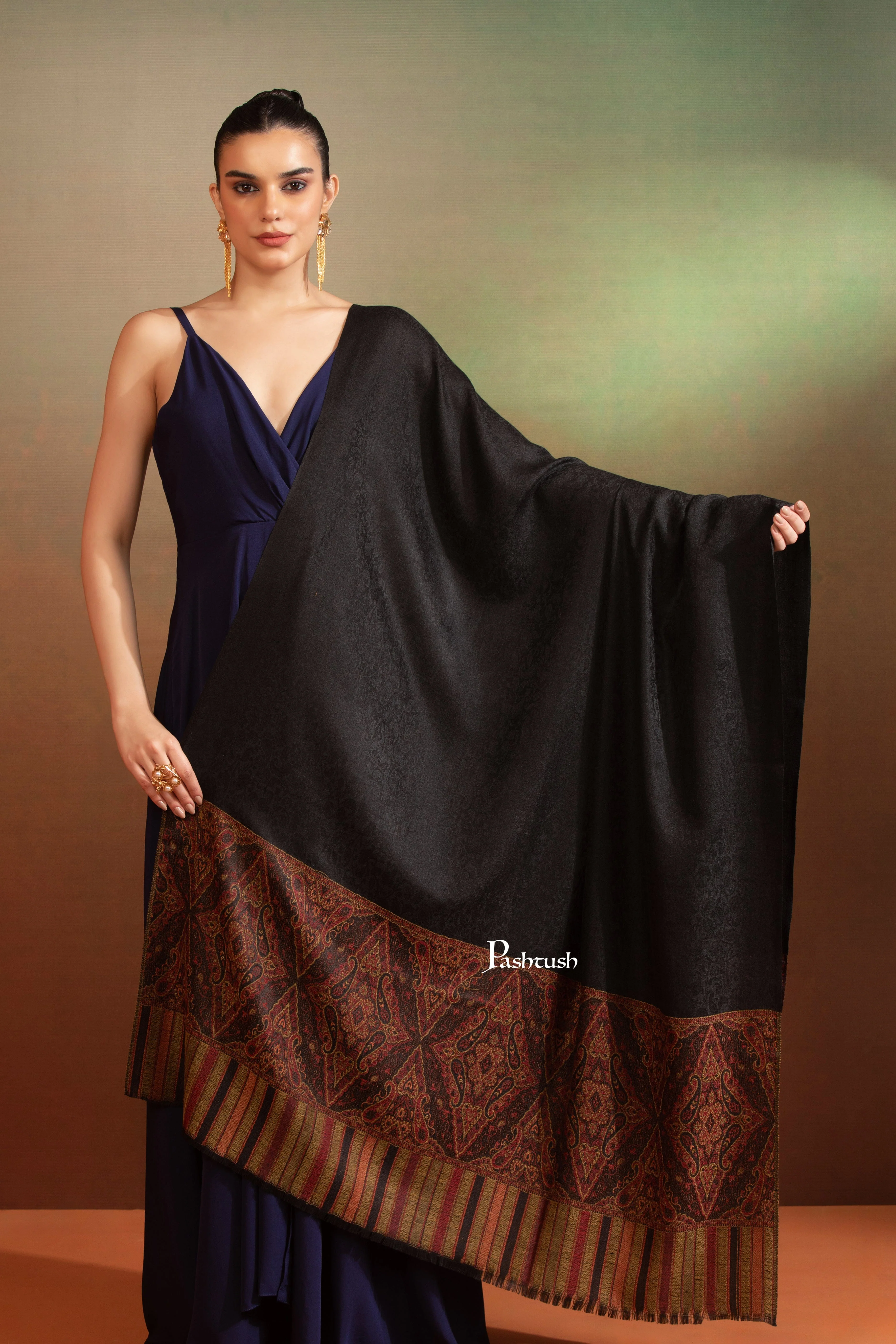 Pashtush Womens Extra Fine Wool Shawl, Paisley Palla Woven Design, Black - Image 3