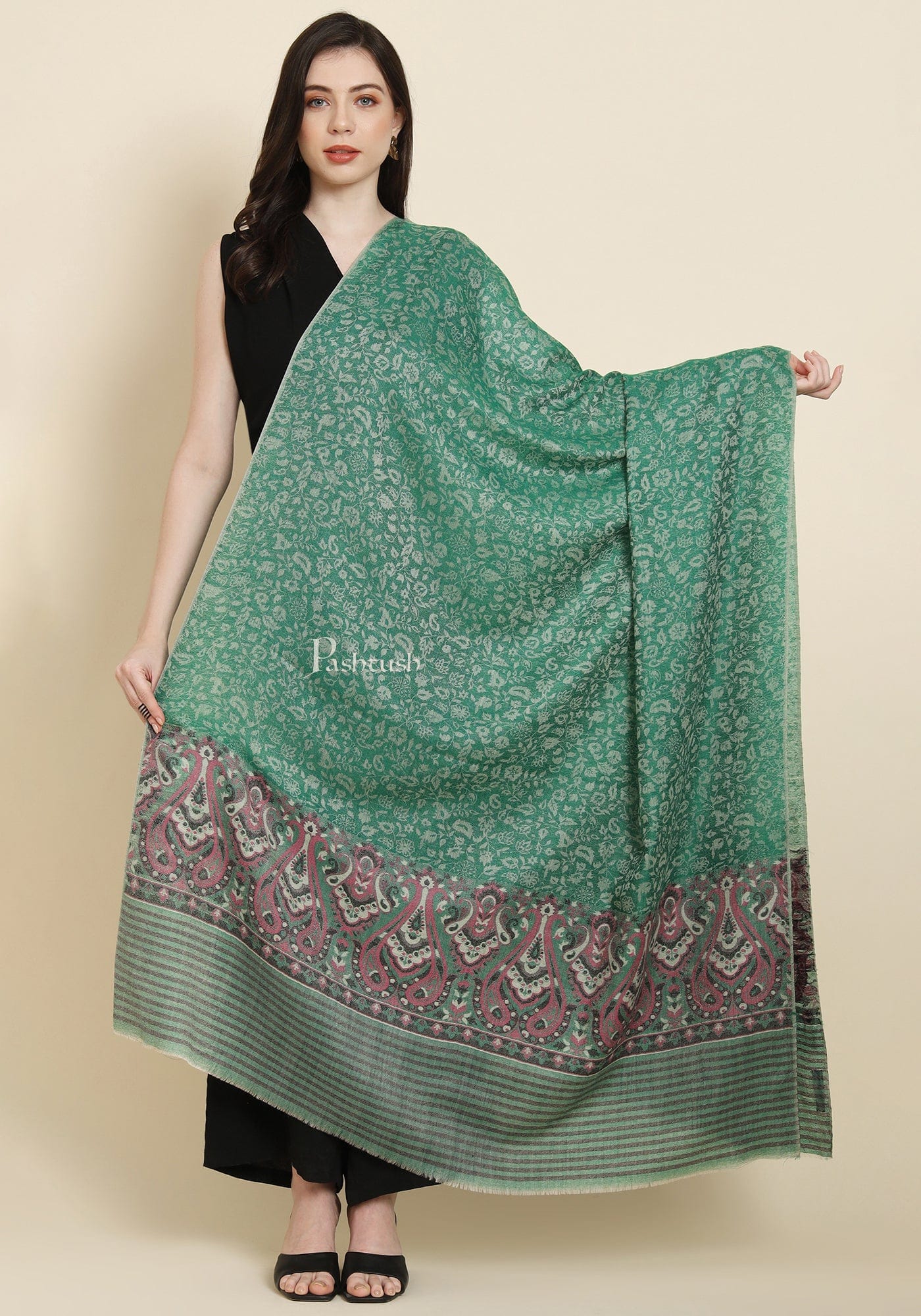 Pashtush Womens Extra Fine Wool Shawl, Paisley Weave Design, Green