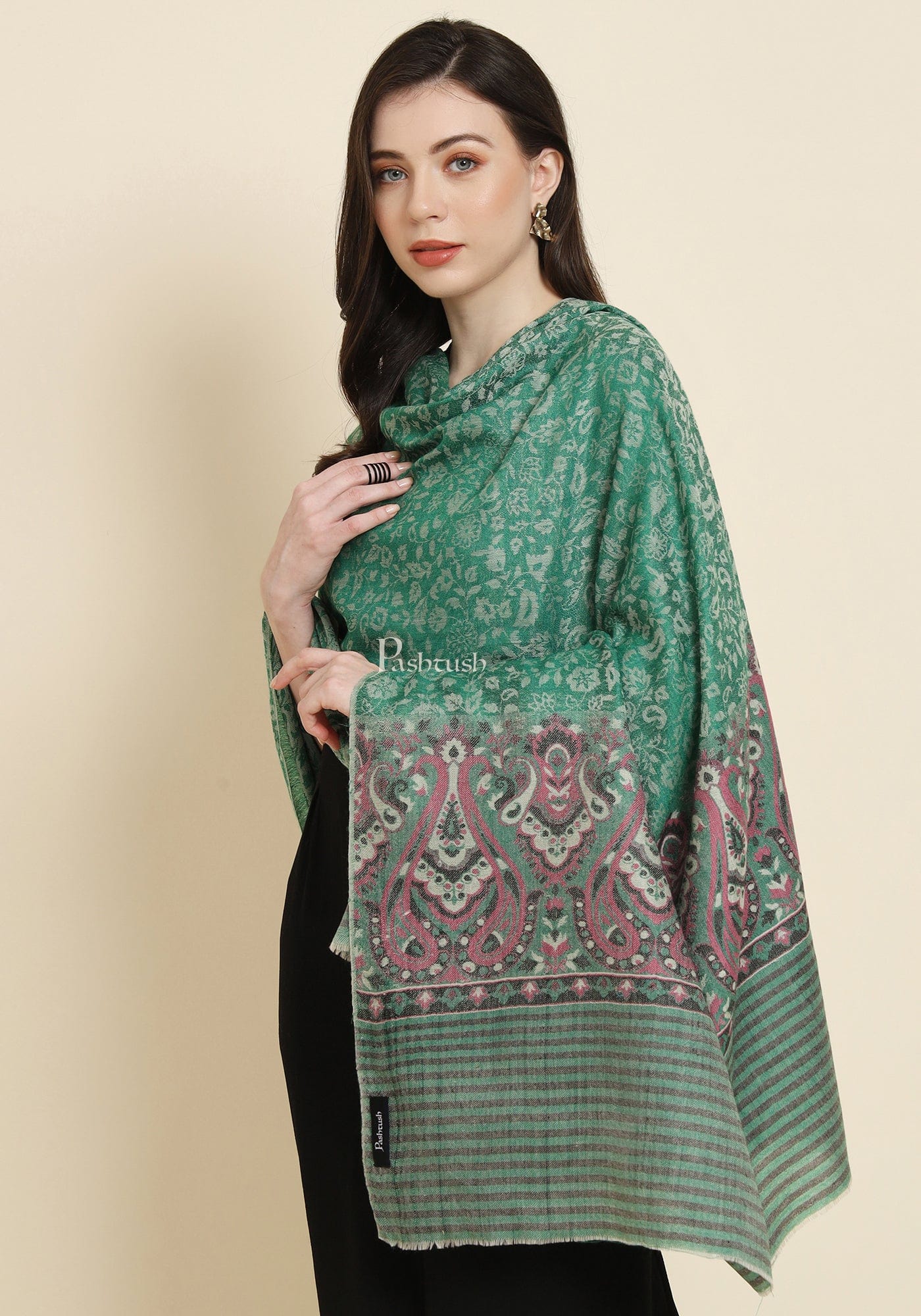 Pashtush Womens Extra Fine Wool Shawl, Paisley Weave Design, Green - Image 5