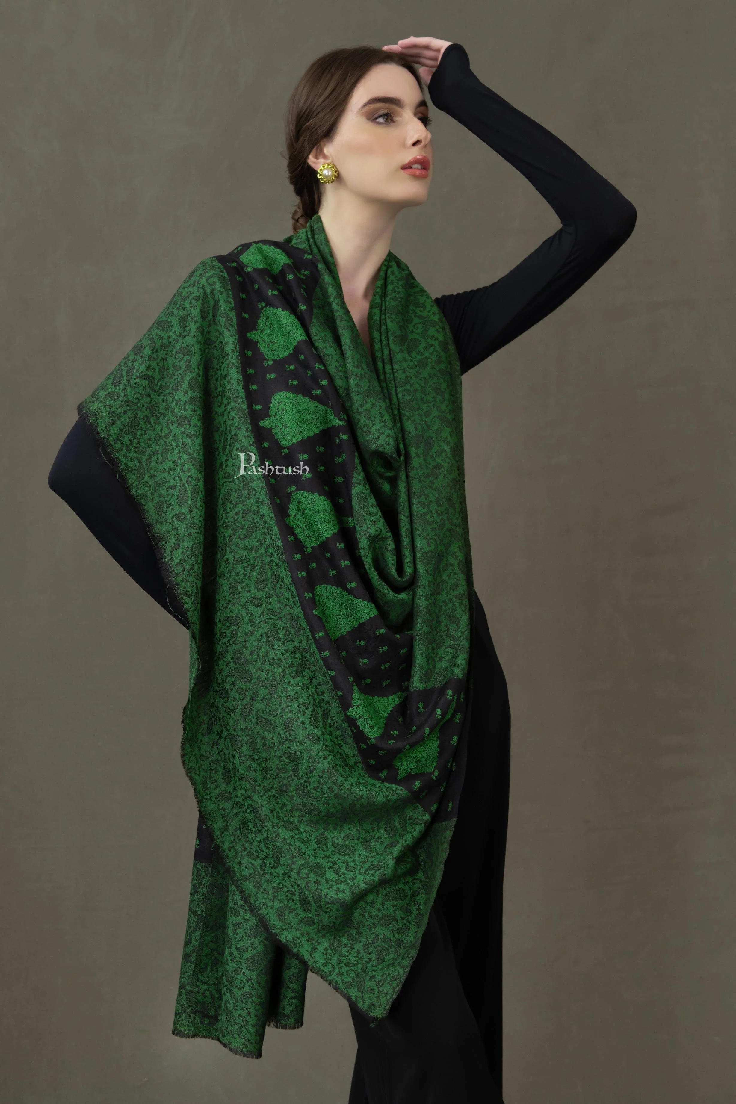 Pashtush Womens Extra Fine Wool Shawl, Pasiley Embroidery Palla Design, Green