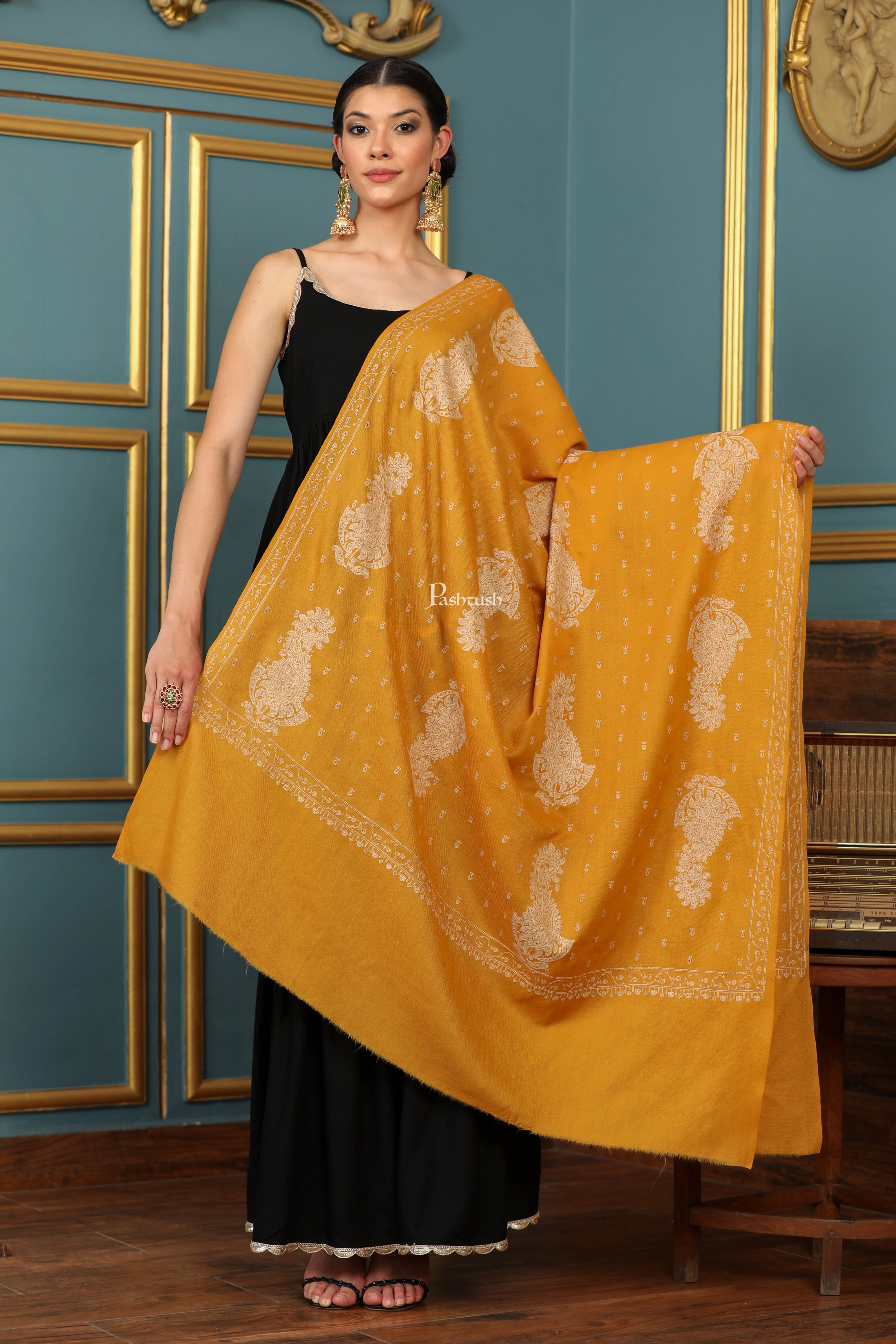 Pashtush Womens Extra Fine Wool Shawl, Tone And Tone Ambi Design, Yellow