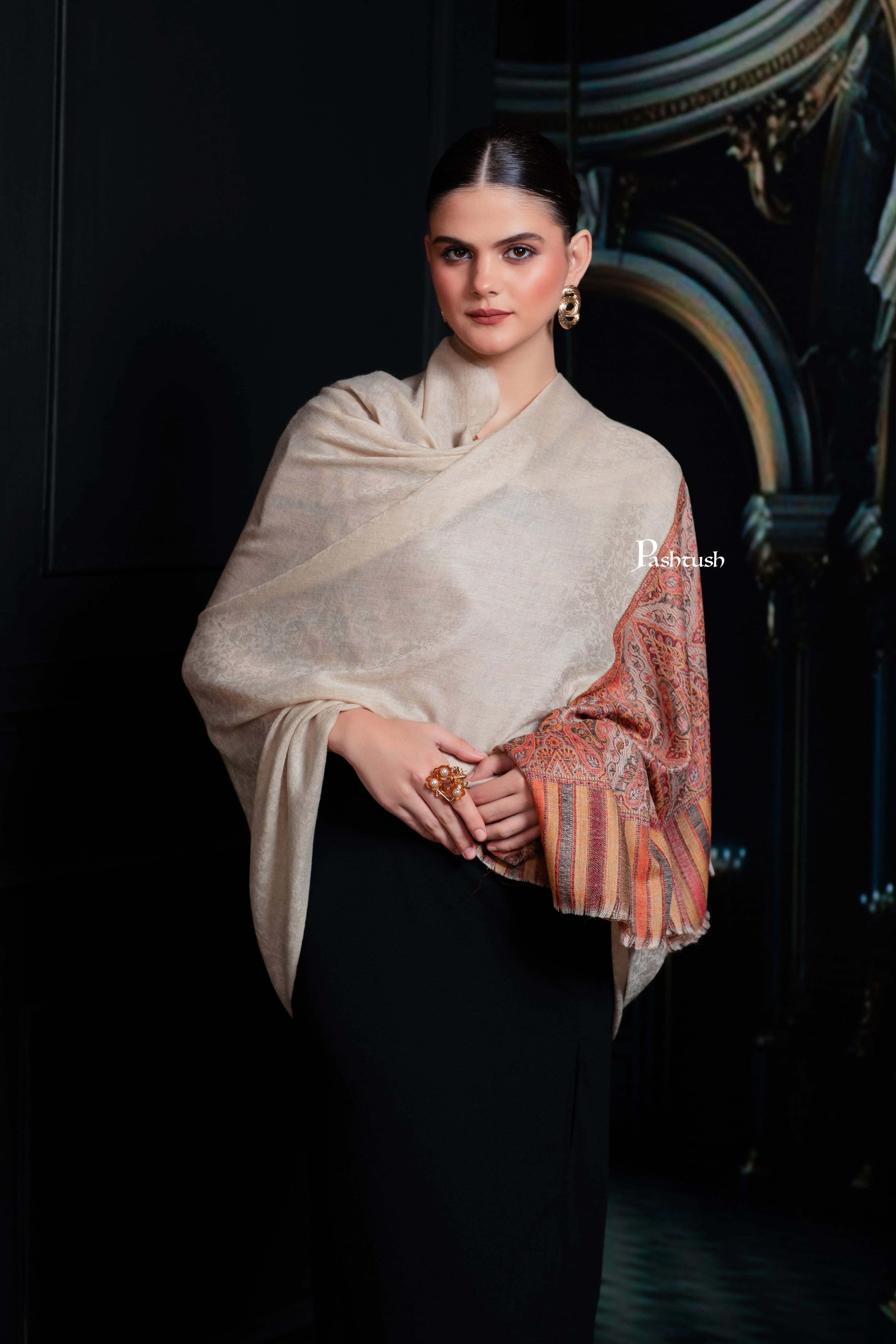 Pashtush Womens Extra Fine Wool Shawl, Woven Palla, Aztec Design, Beige