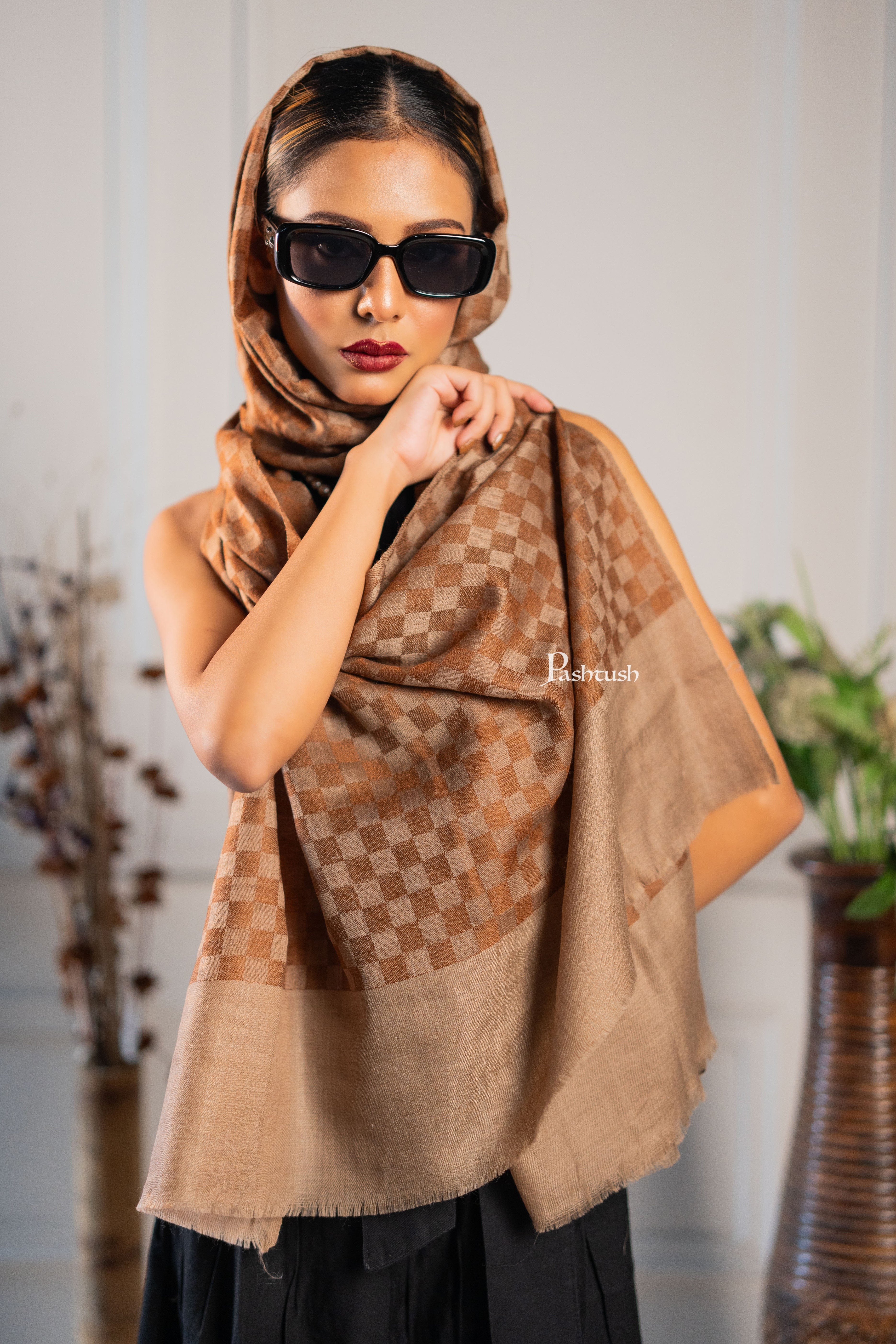Pashtush Womens Extra Fine Wool Stole, Checkered Design, Coffee - Image 4