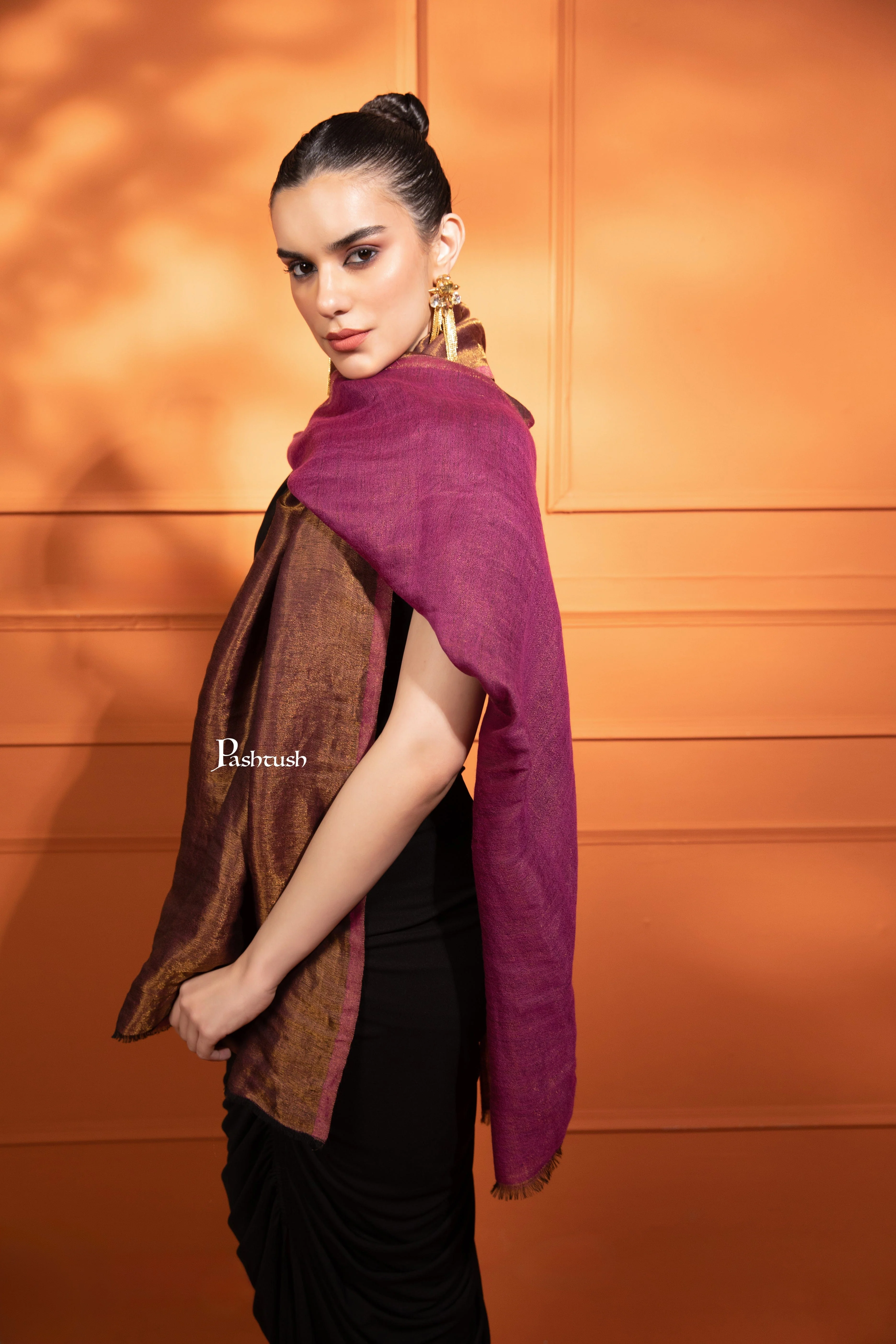 Pashtush Womens Extra Fine Wool Stole, Reversible Zari , Majenta - Image 3