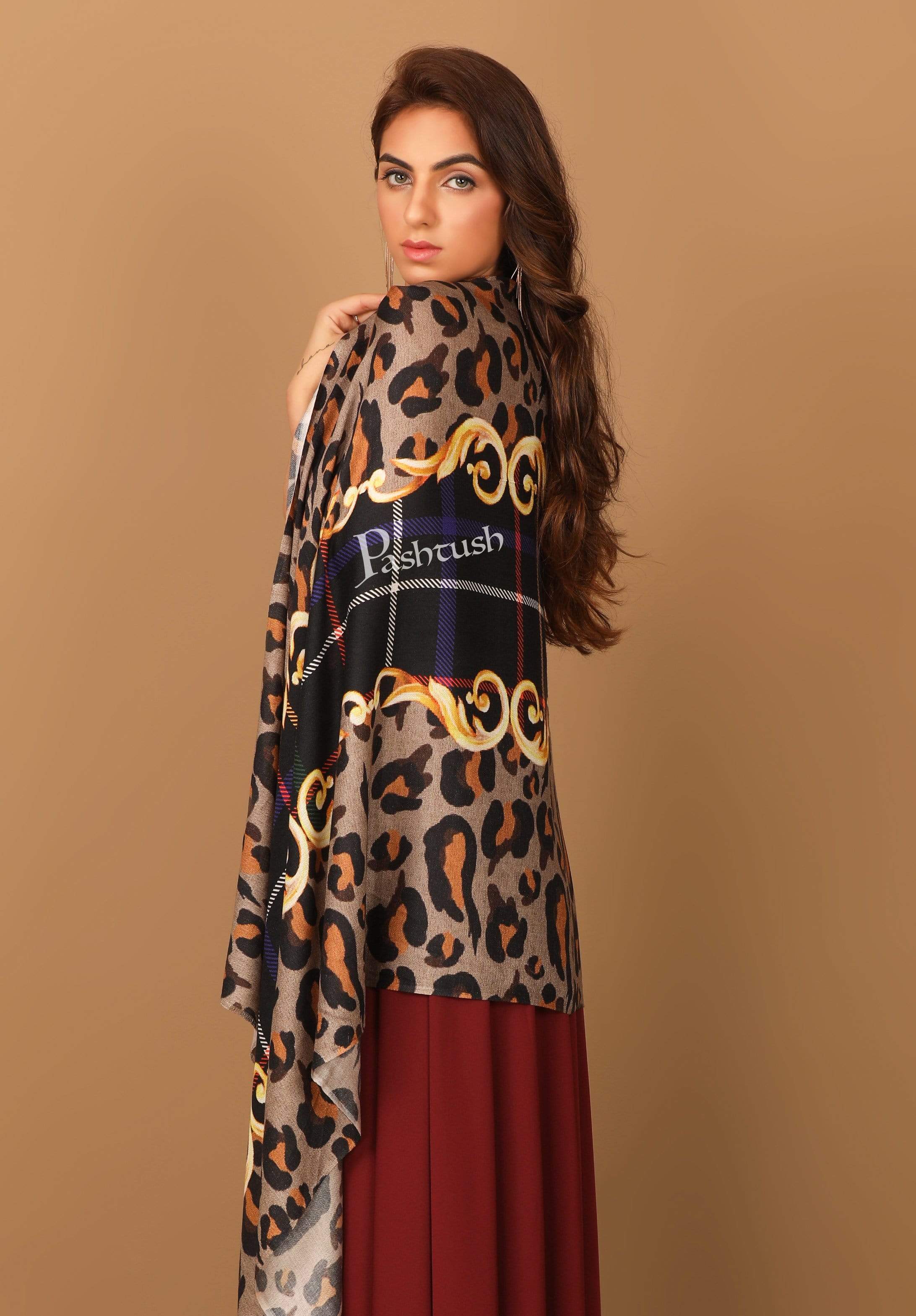 Pashtush Womens Extra Soft, Printed Bamboo Scarf - Image 2