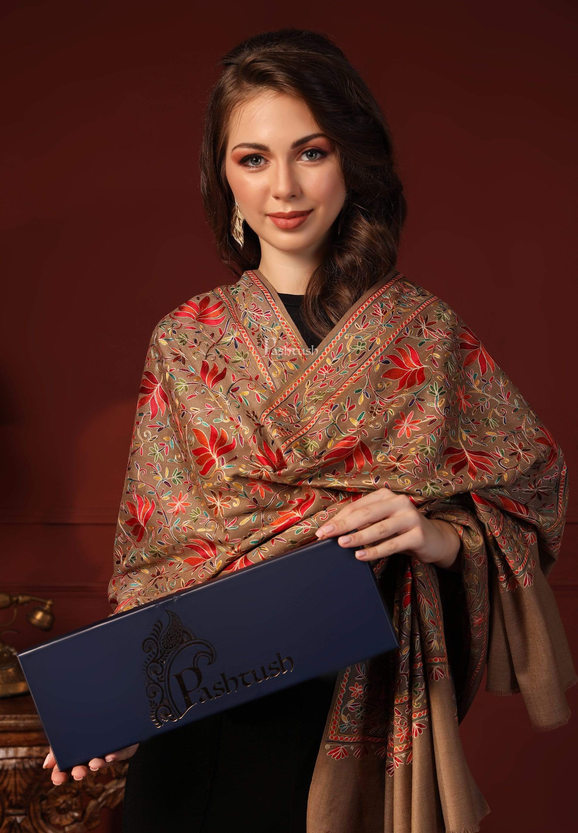 Pashtush Womens Fine Wool Hand Embroidered Nalki Shawl, Taupe - Image 3