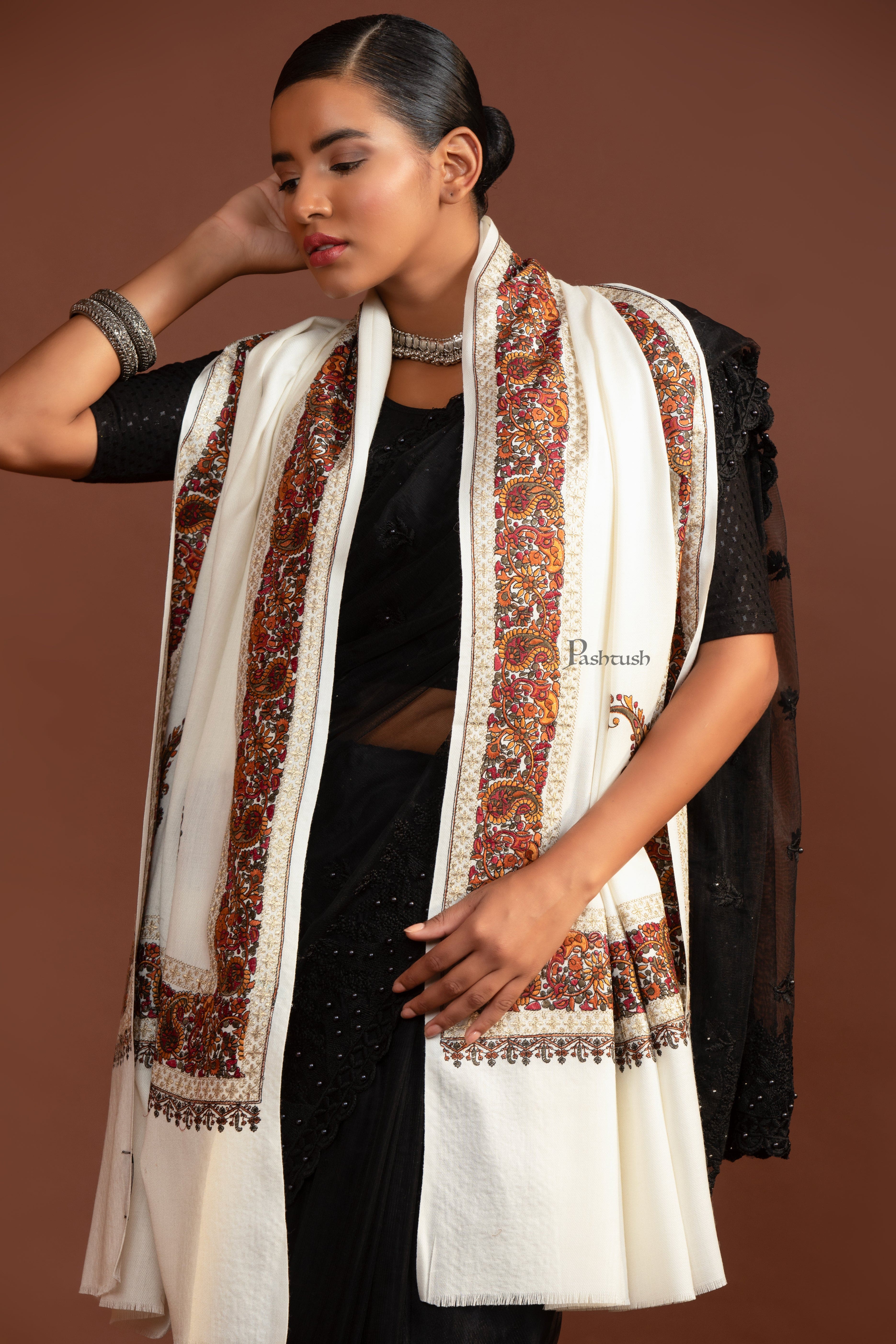 Pashtush Womens Fine Wool Shawl, Challa Daur With Metallic Detailing Design, Ivory