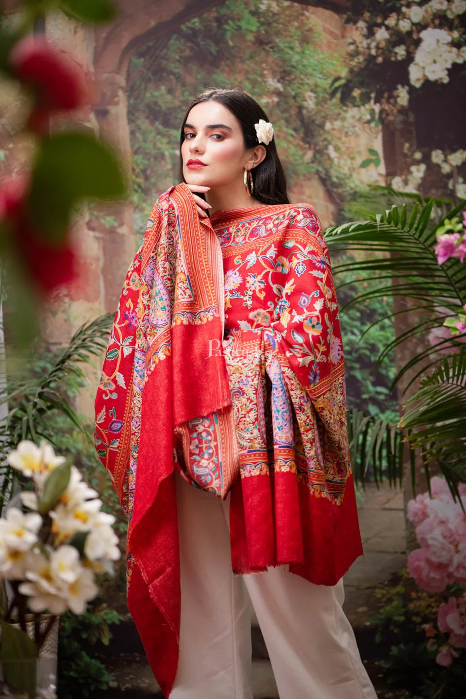 Pashtush womens Fine Wool shawl, Hand Embroidered Kalamkari design, Crimson - Image 3
