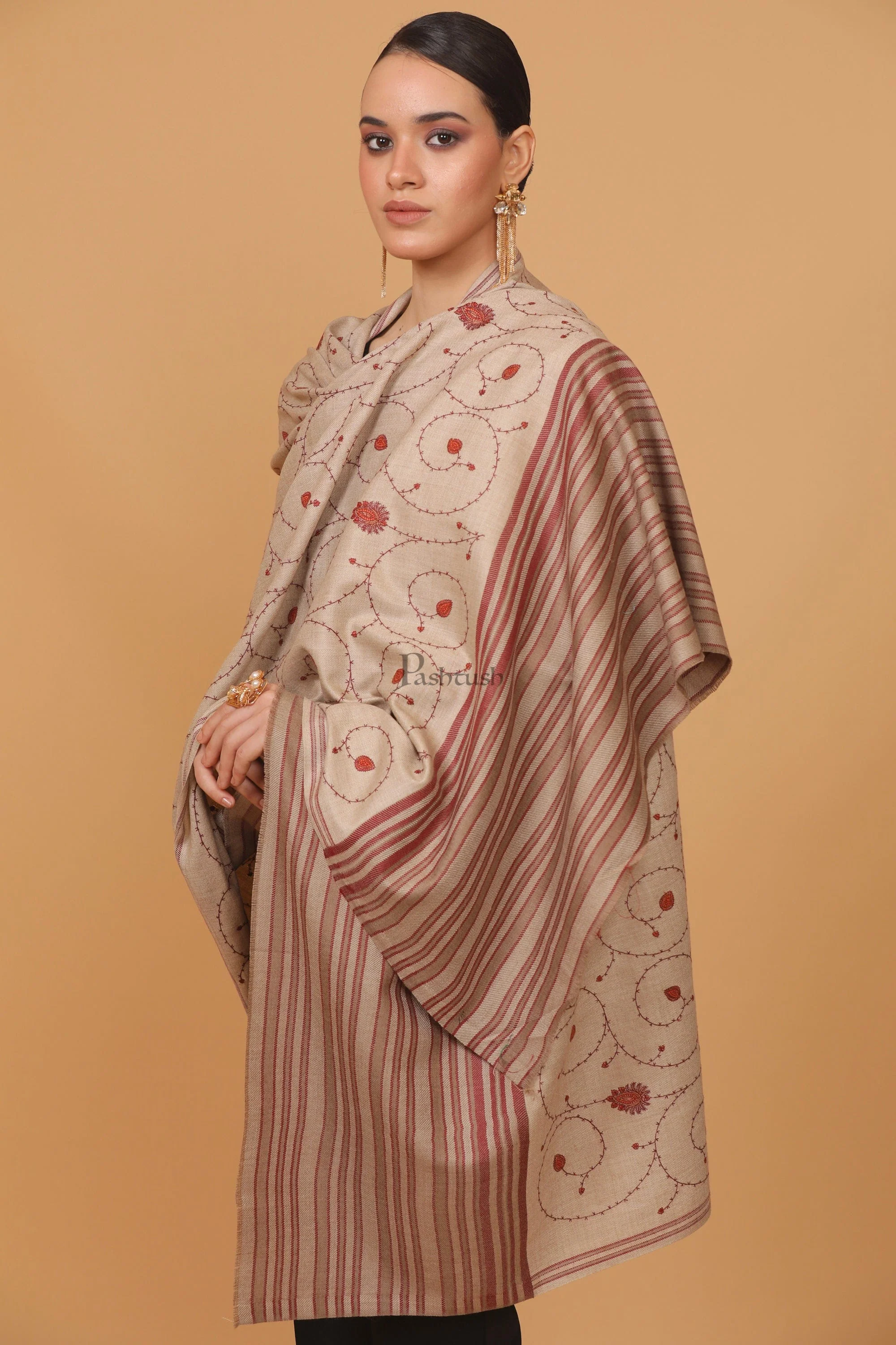 Pashtush womens Fine Wool shawl, jaal embroidery design, Beige - Image 3