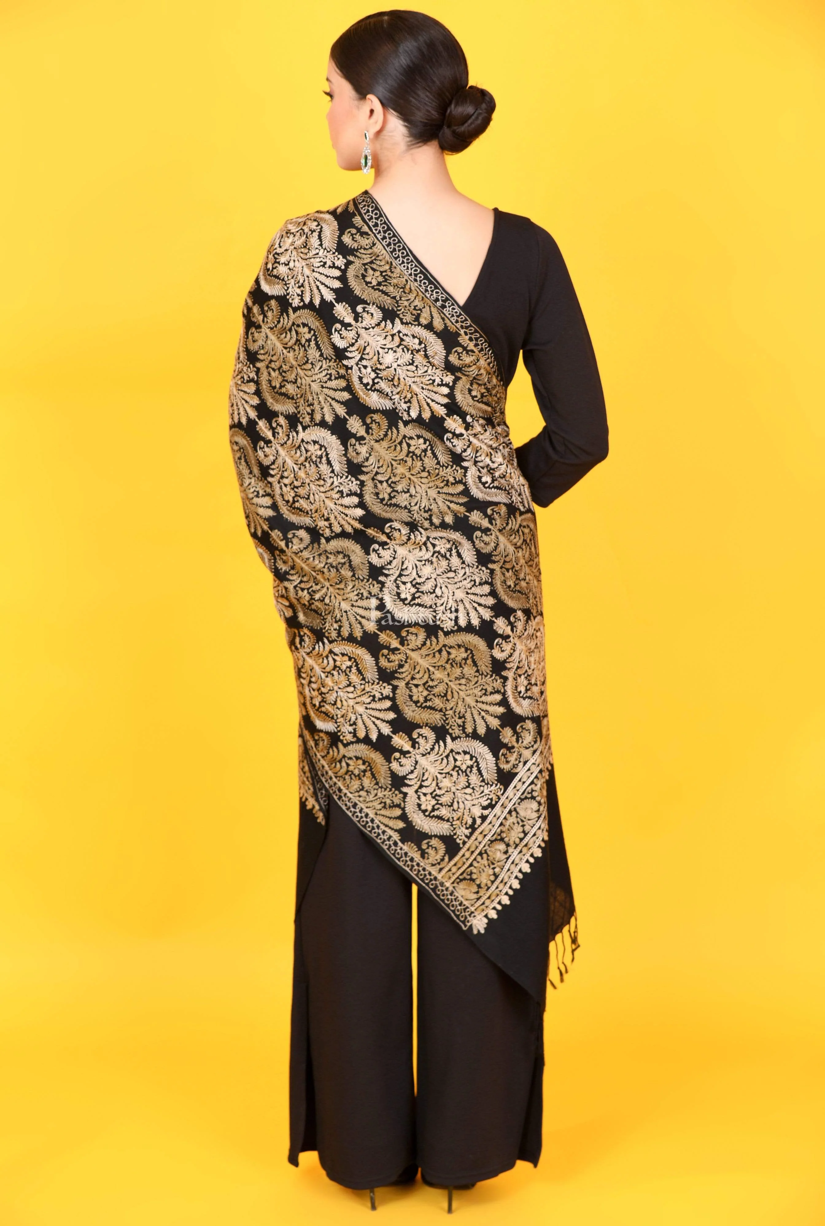 Pashtush Womens Fine Wool, Silky Nalki Embroidery Needlework Stole, Black - Image 4