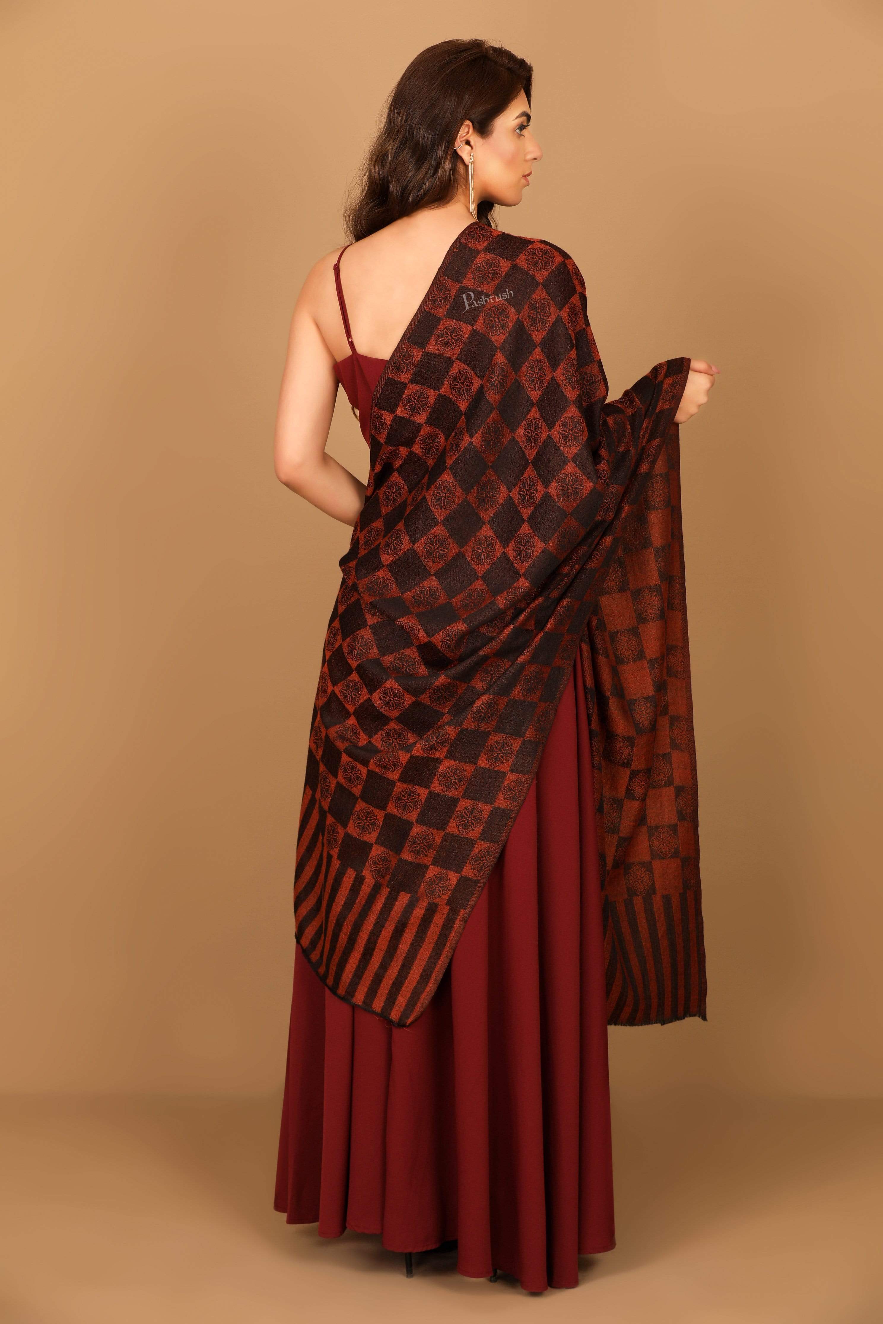 Pashtush Womens Fine Wool, Soft And Warm, Checkered Stole, Amber Black - Image 4