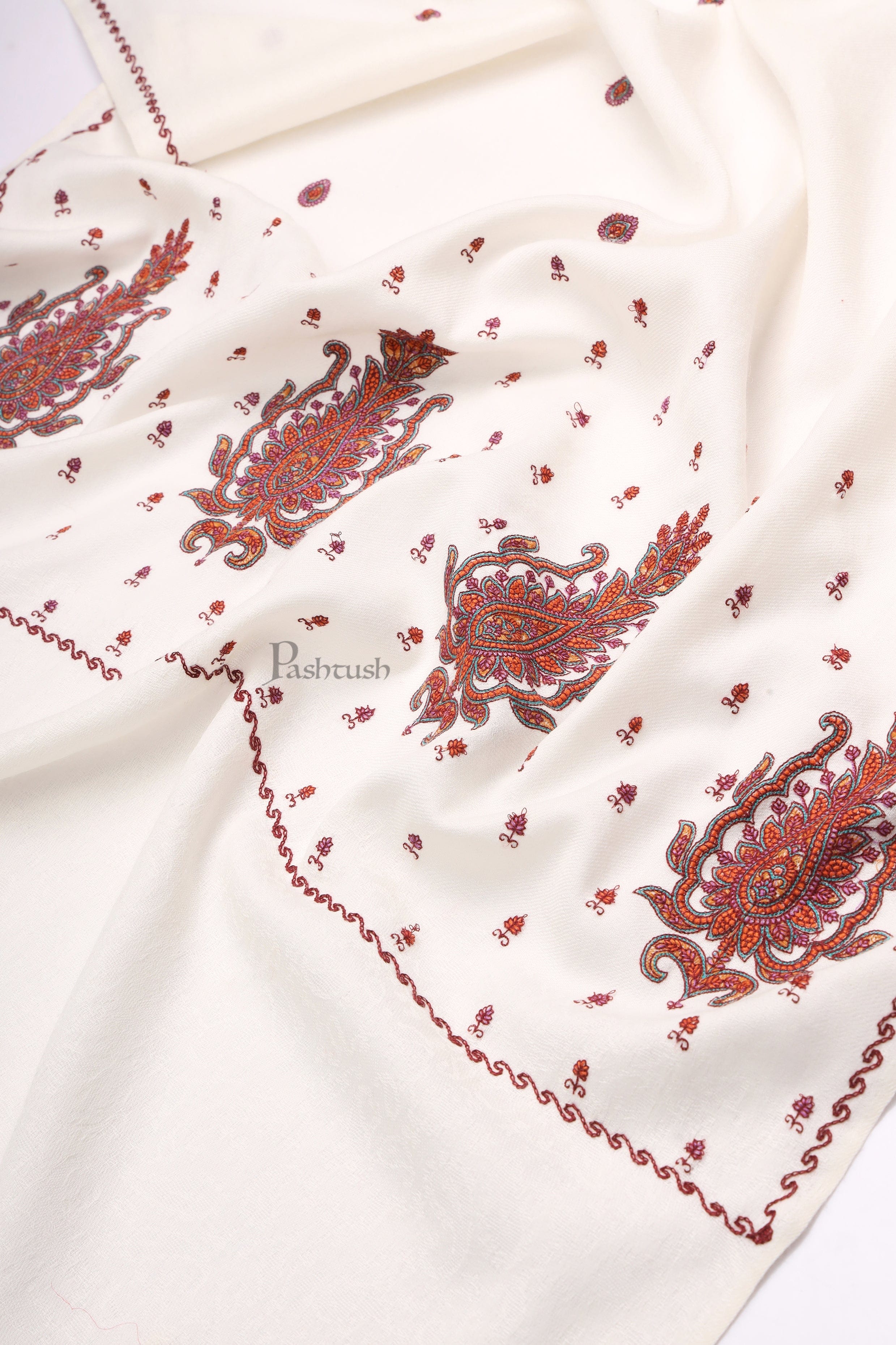 Pashtush womens Fine Wool stole, booti design, Ivory - Image 2
