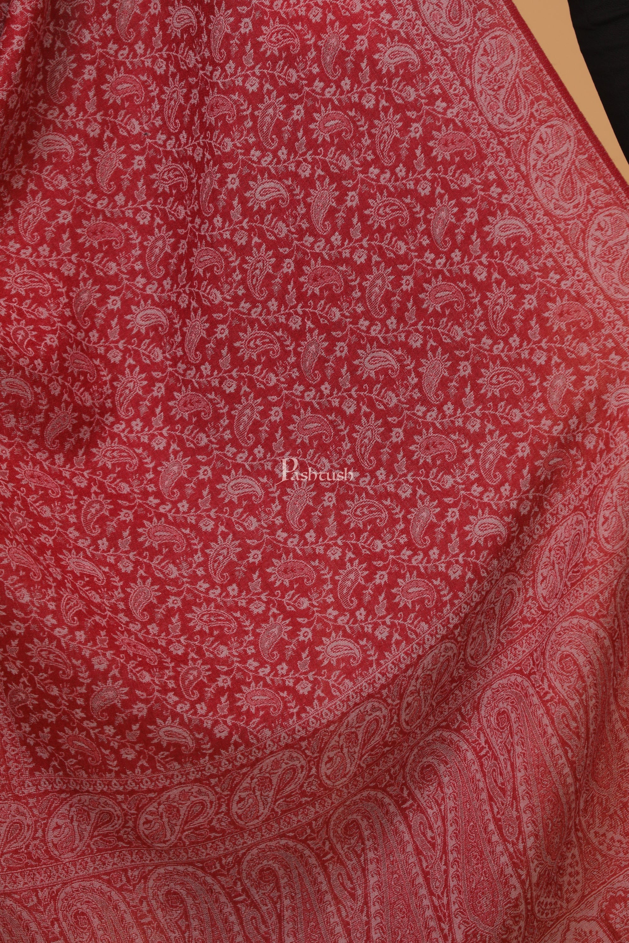 Pashtush womens Fine Wool stole, ethnic weave design, Maroon - Image 3