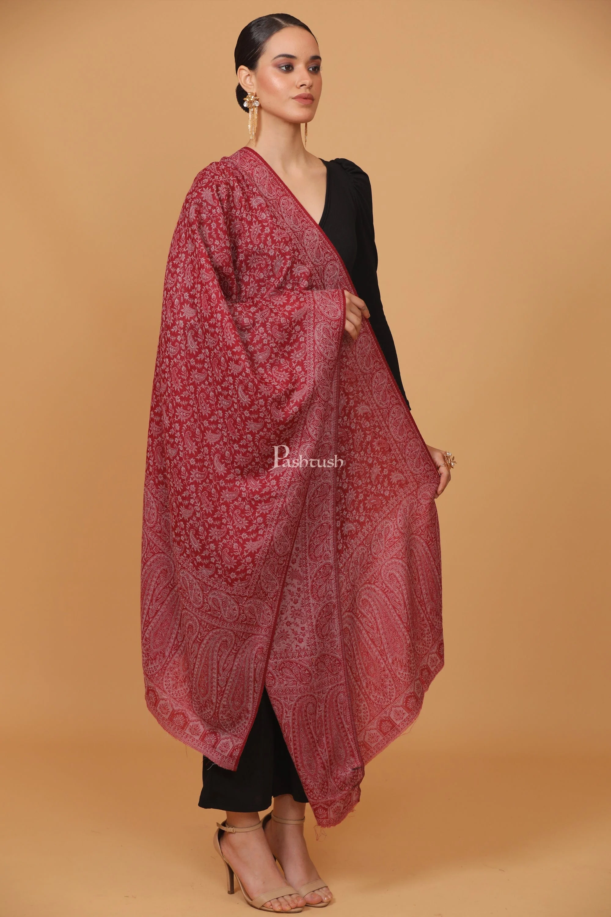 Pashtush womens Fine Wool stole, ethnic weave design, Maroon - Image 6