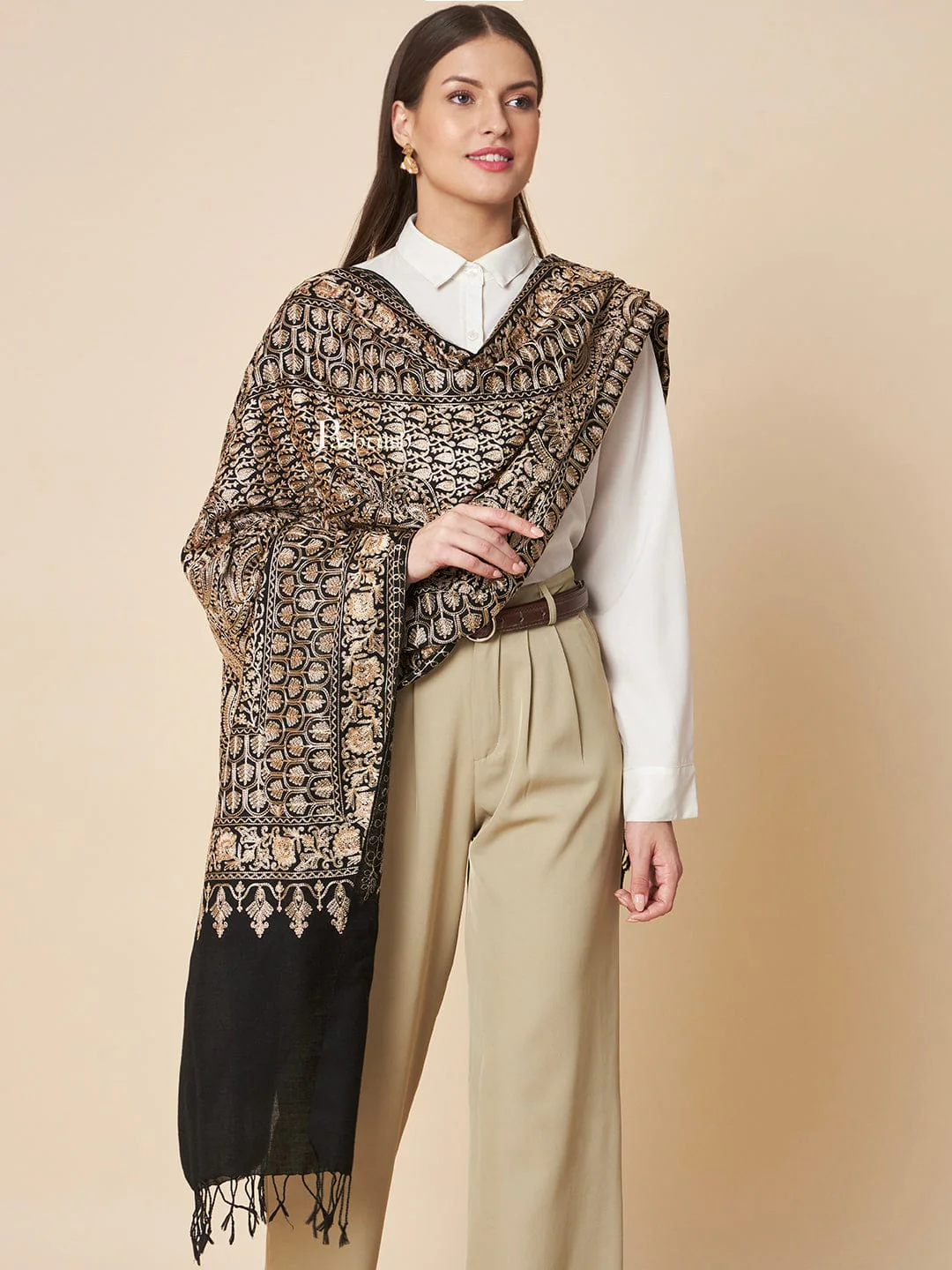 Pashtush Womens Fine Wool Stole, Golden Nalki Threadwork Design, Black - Image 4