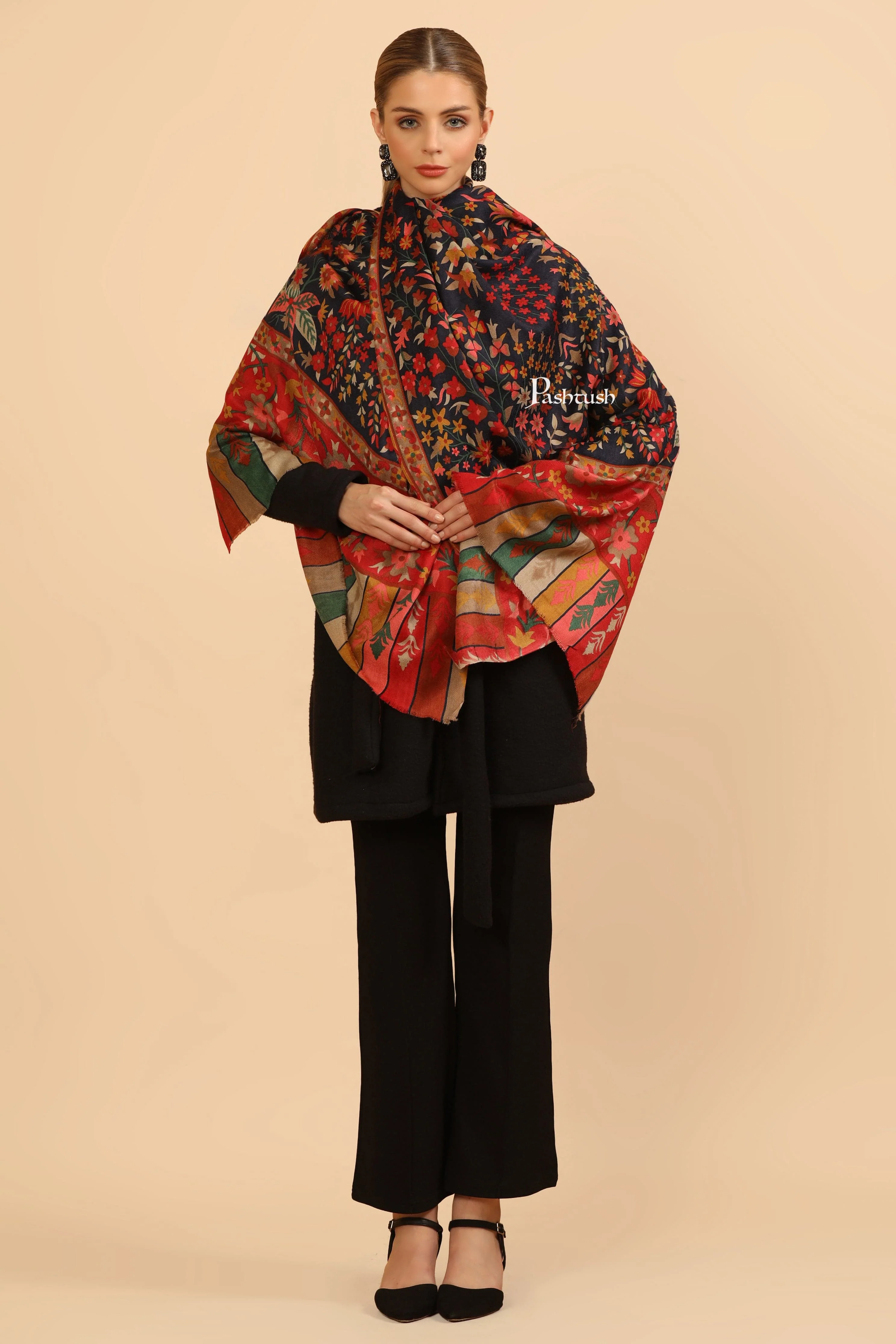 Pashtush Womens Fine Wool Stole, Paisley Design, Multicolour - Image 8