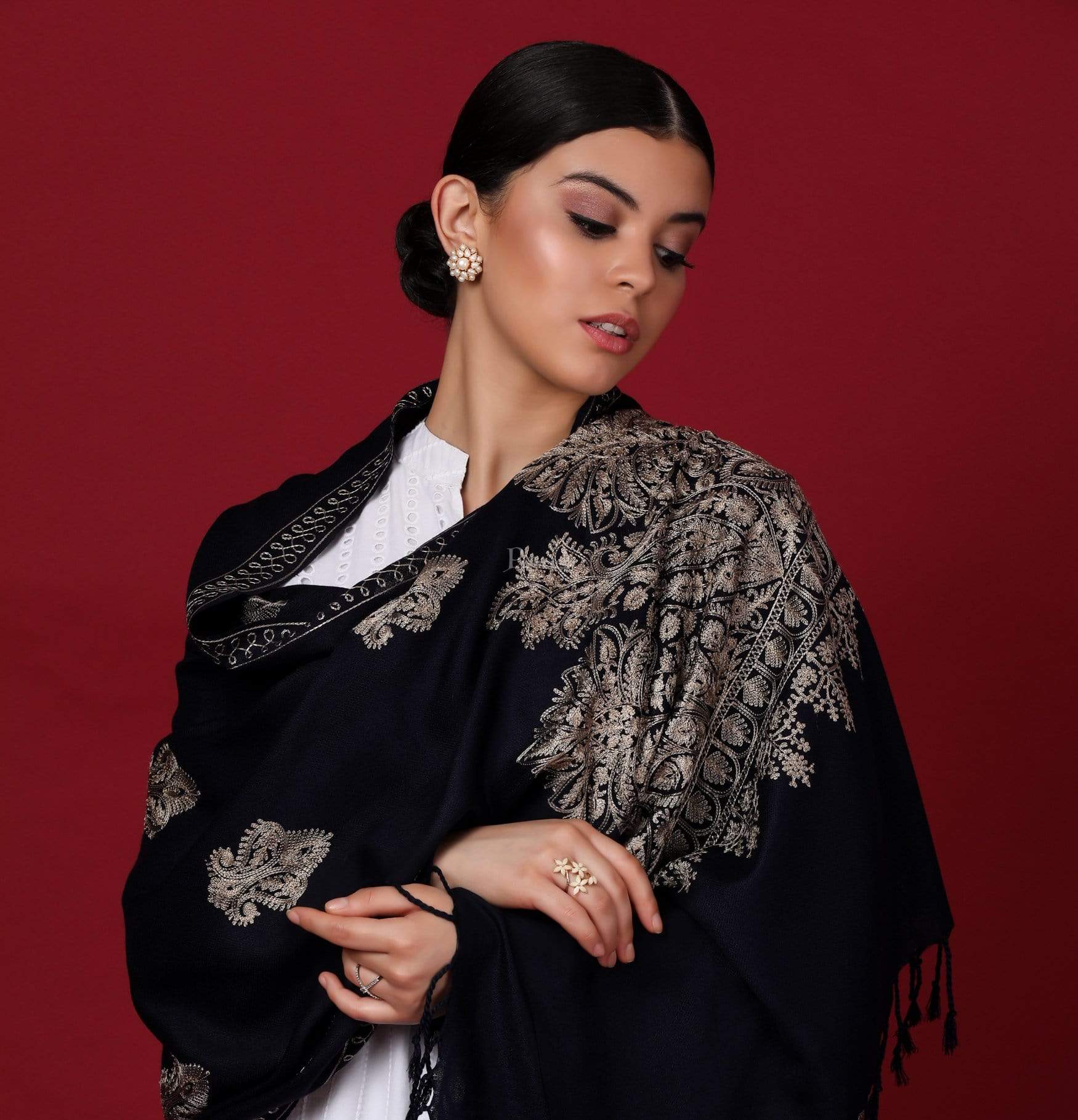 Pashtush Womens Fine Woollen, Silky Nalki Embroidery Needlework Stole, Midnight Blue - Image 5