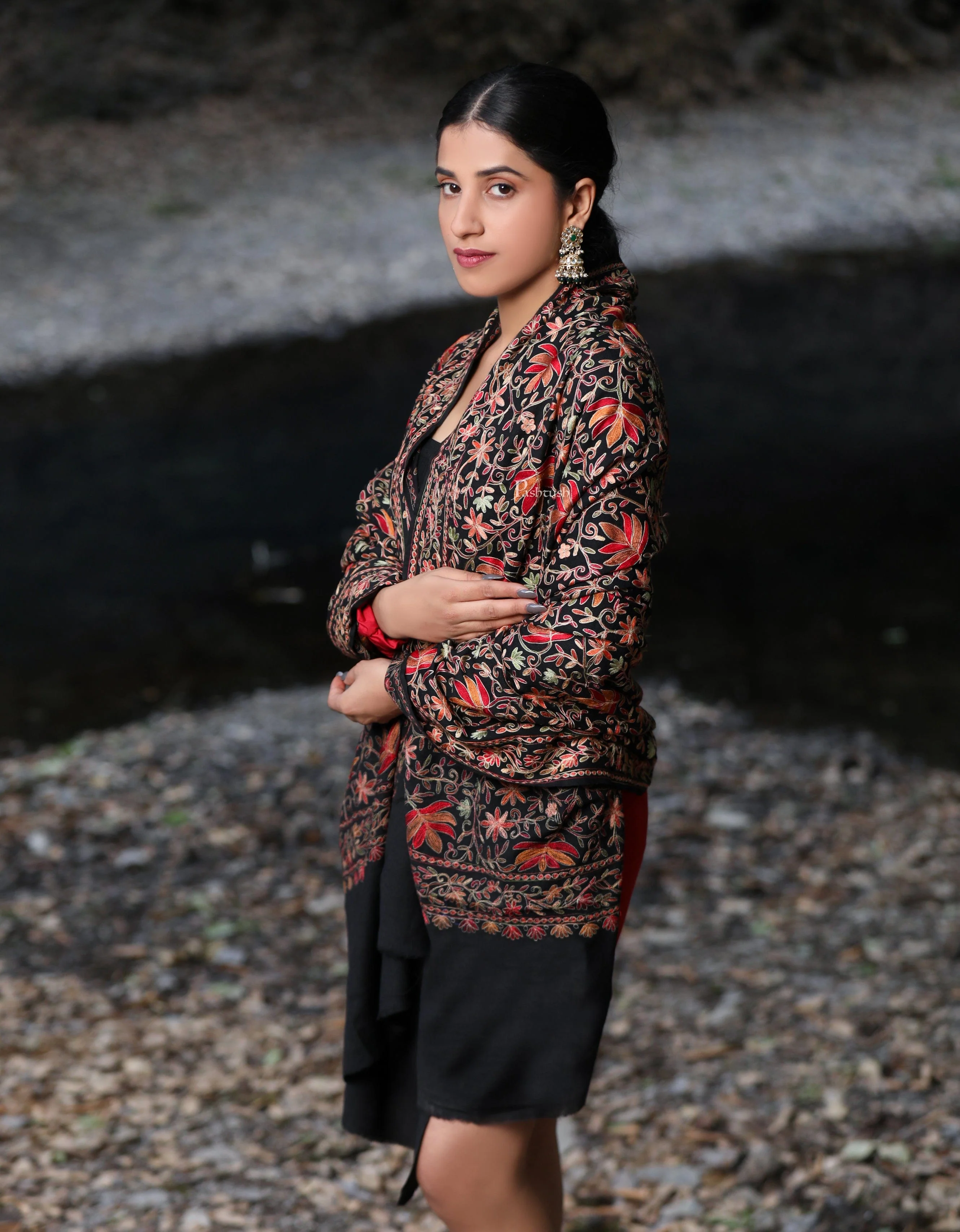 Pashtush Womens Hand Embroidered Heavy Nalki Jaal Stole - Image 3