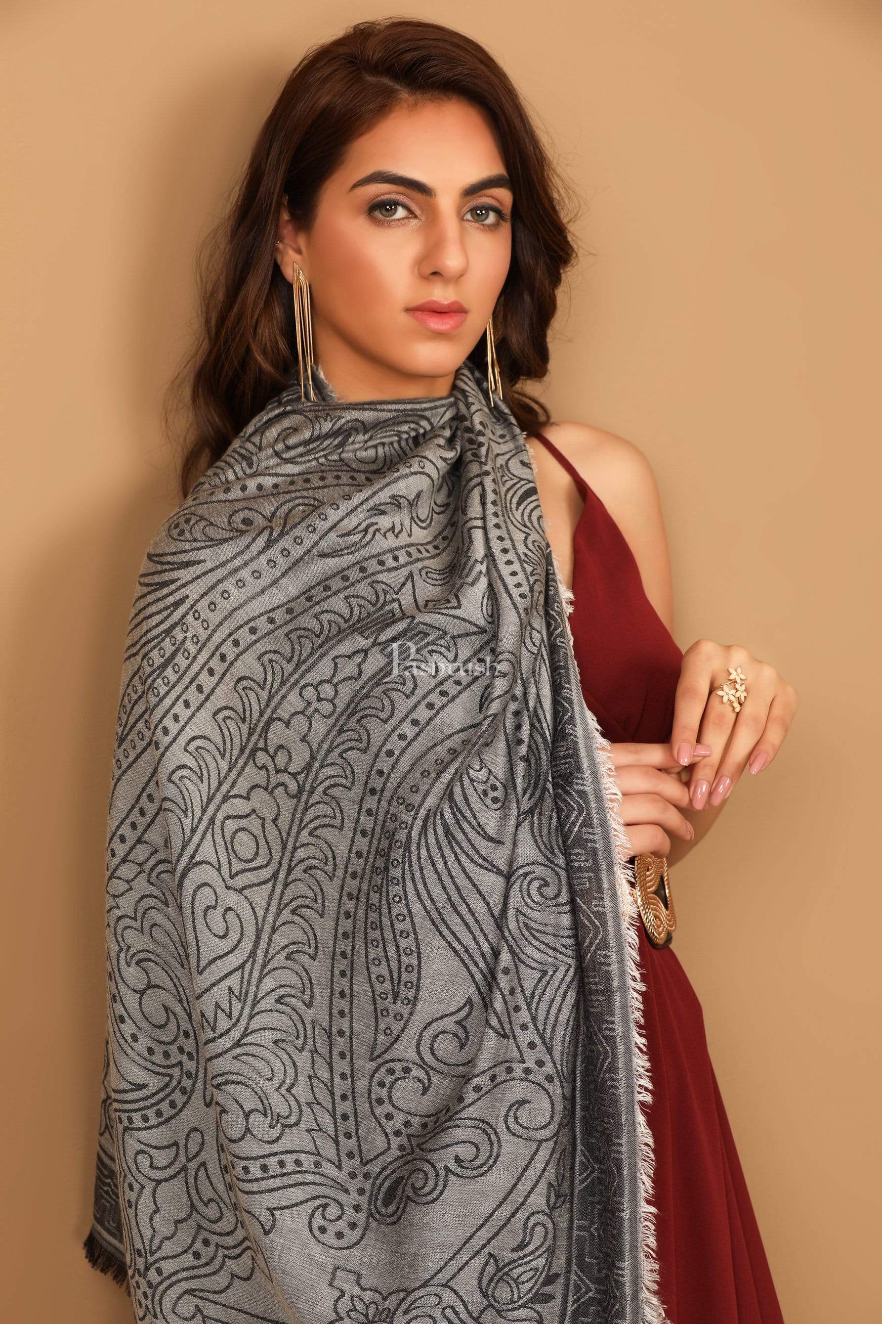 Pashtush Women'S Paisley Design, Soft Bamboo Scarf, Black And Grey - Image 3