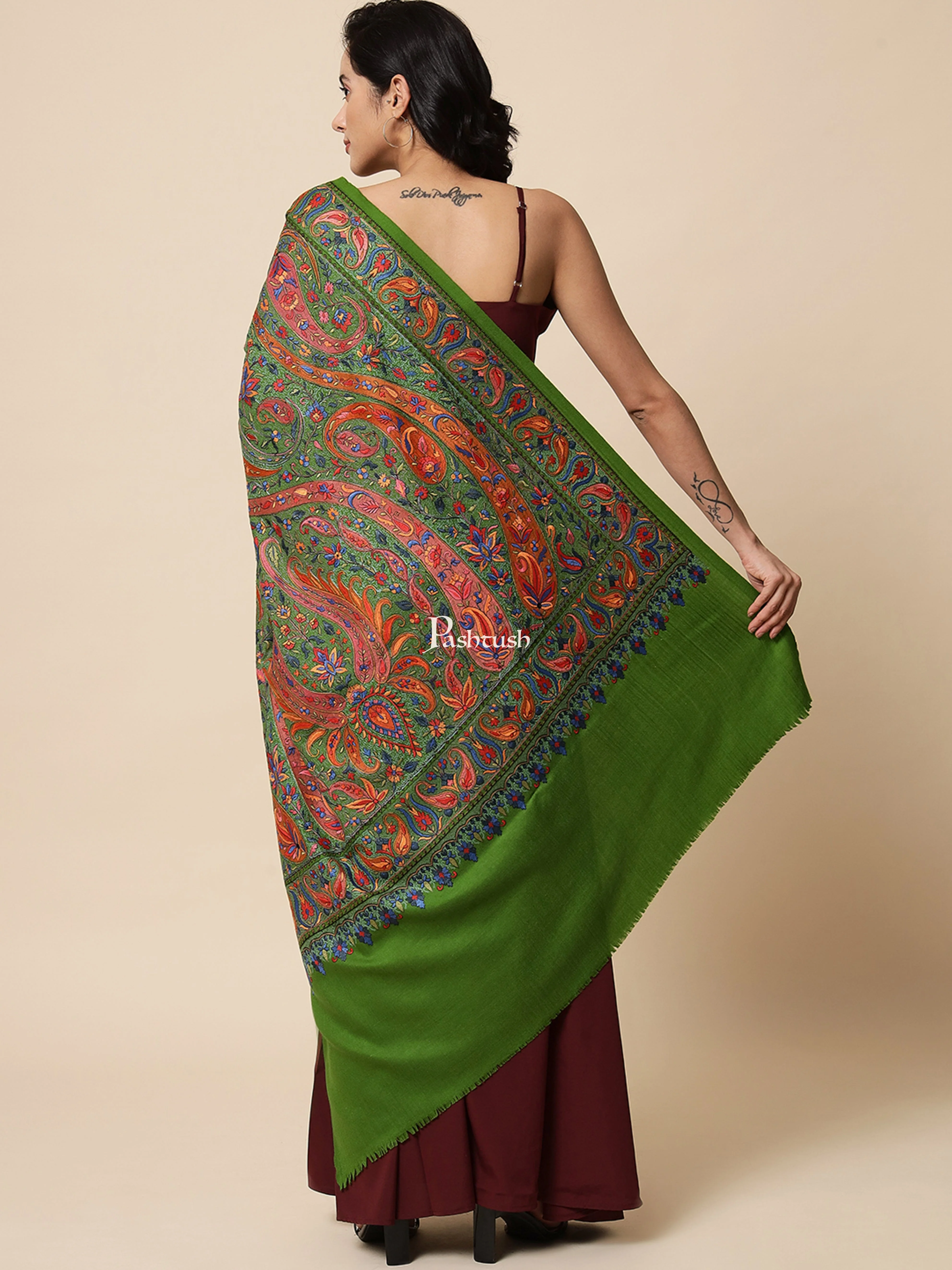 Pashtush Womens Papier Machè Embroidery Jaal Shawl, Extra Fine Wool - Emerald Green - Image 6