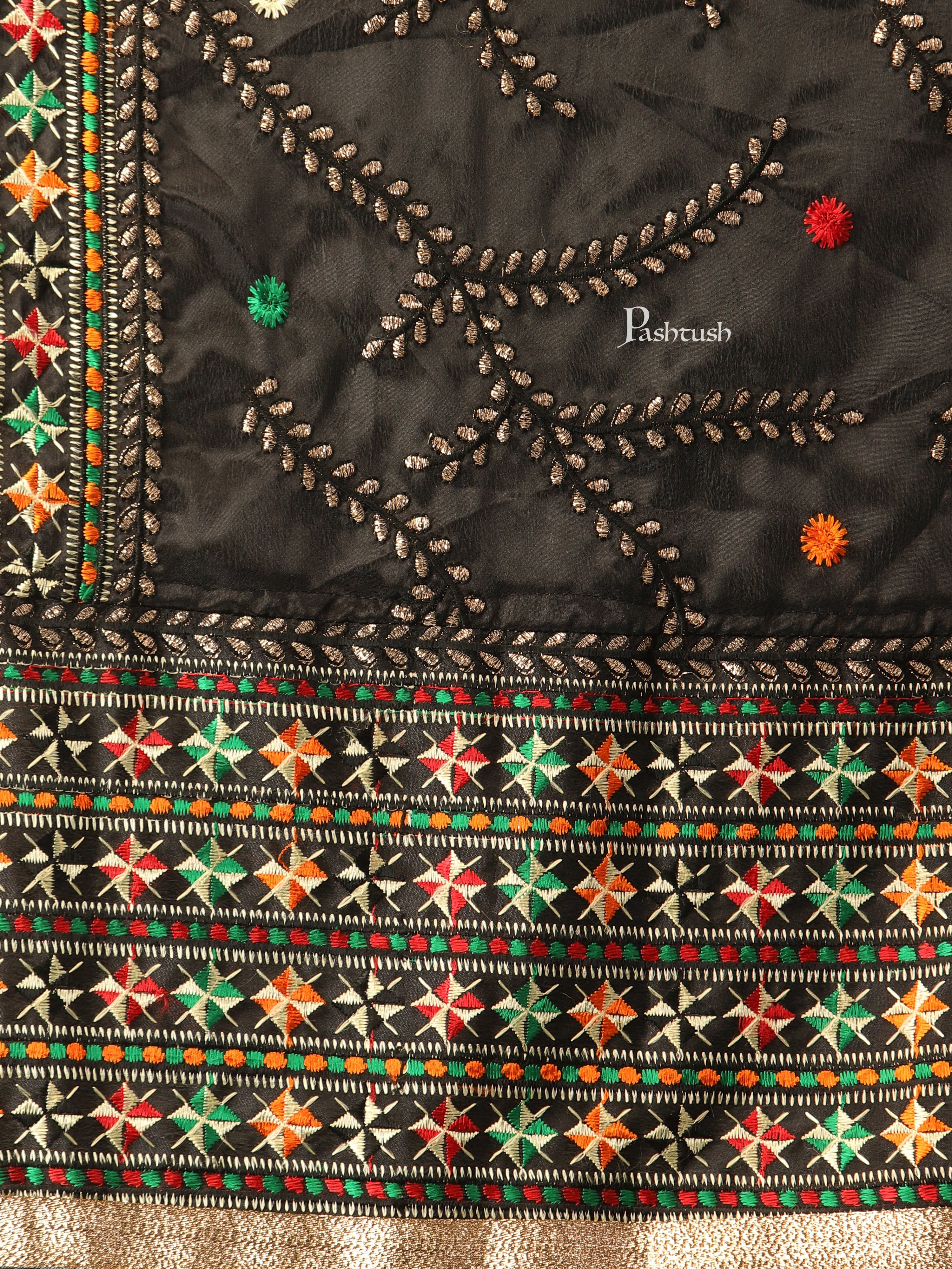 Pashtush Womens Phulkari Dupatta, Black - Image 2