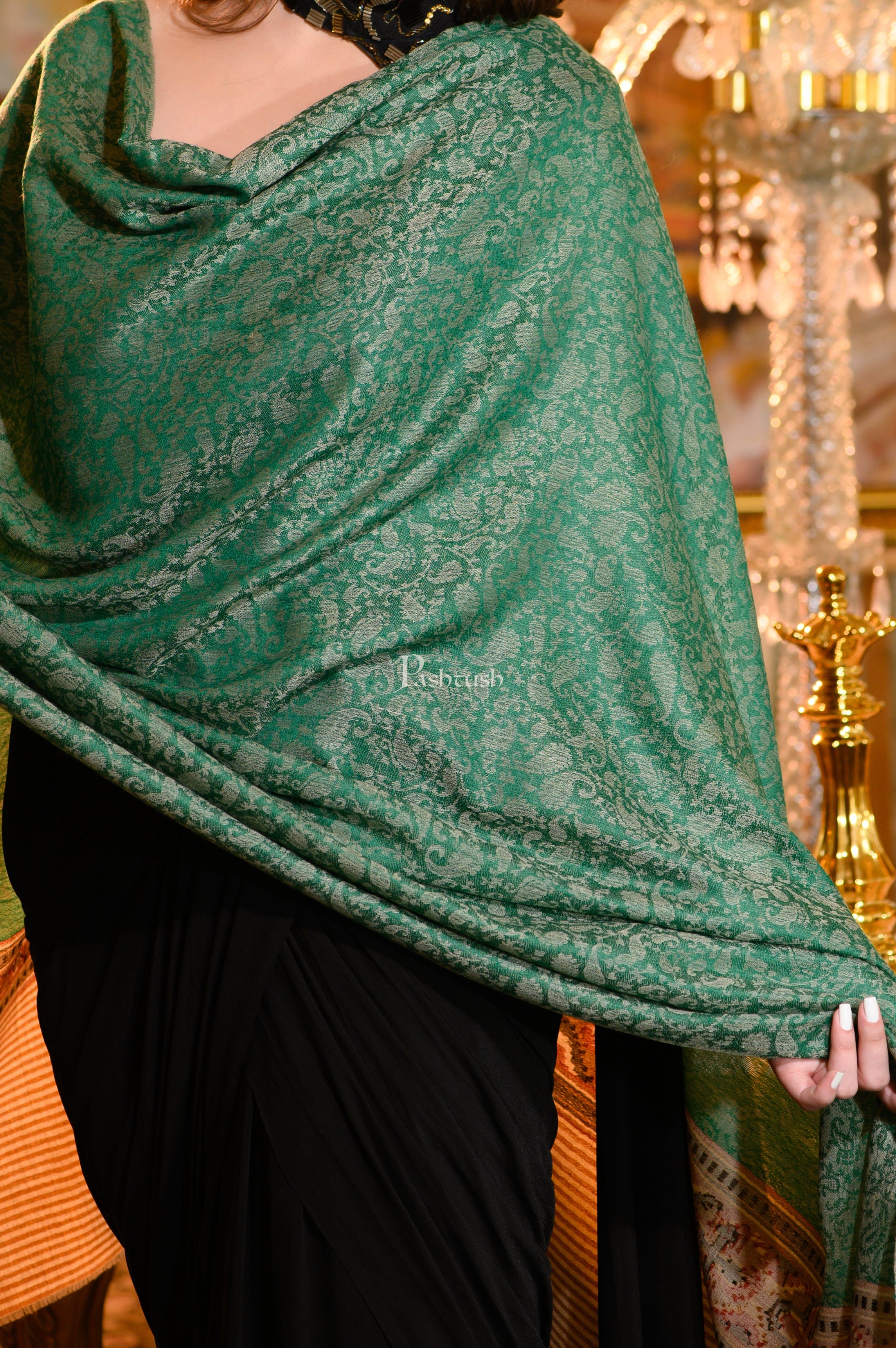 Pashtush Womens Shawl, Fine Wool, Aztec Weave, Soft light weight, Emerald Green - Image 6