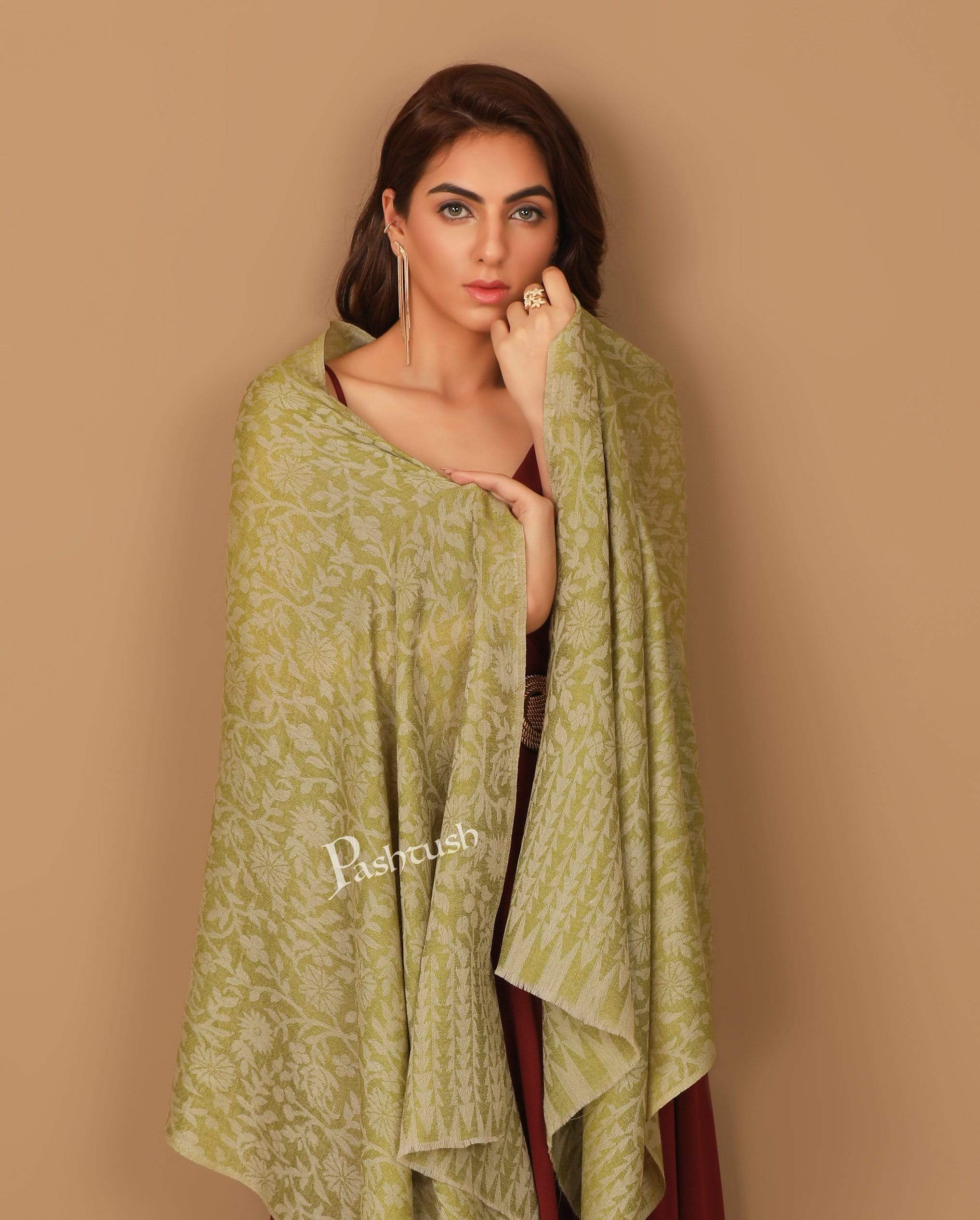 Pashtush Women'S Soft Fine Wool Floral Scarf, Soft And Warm, Emerald Green