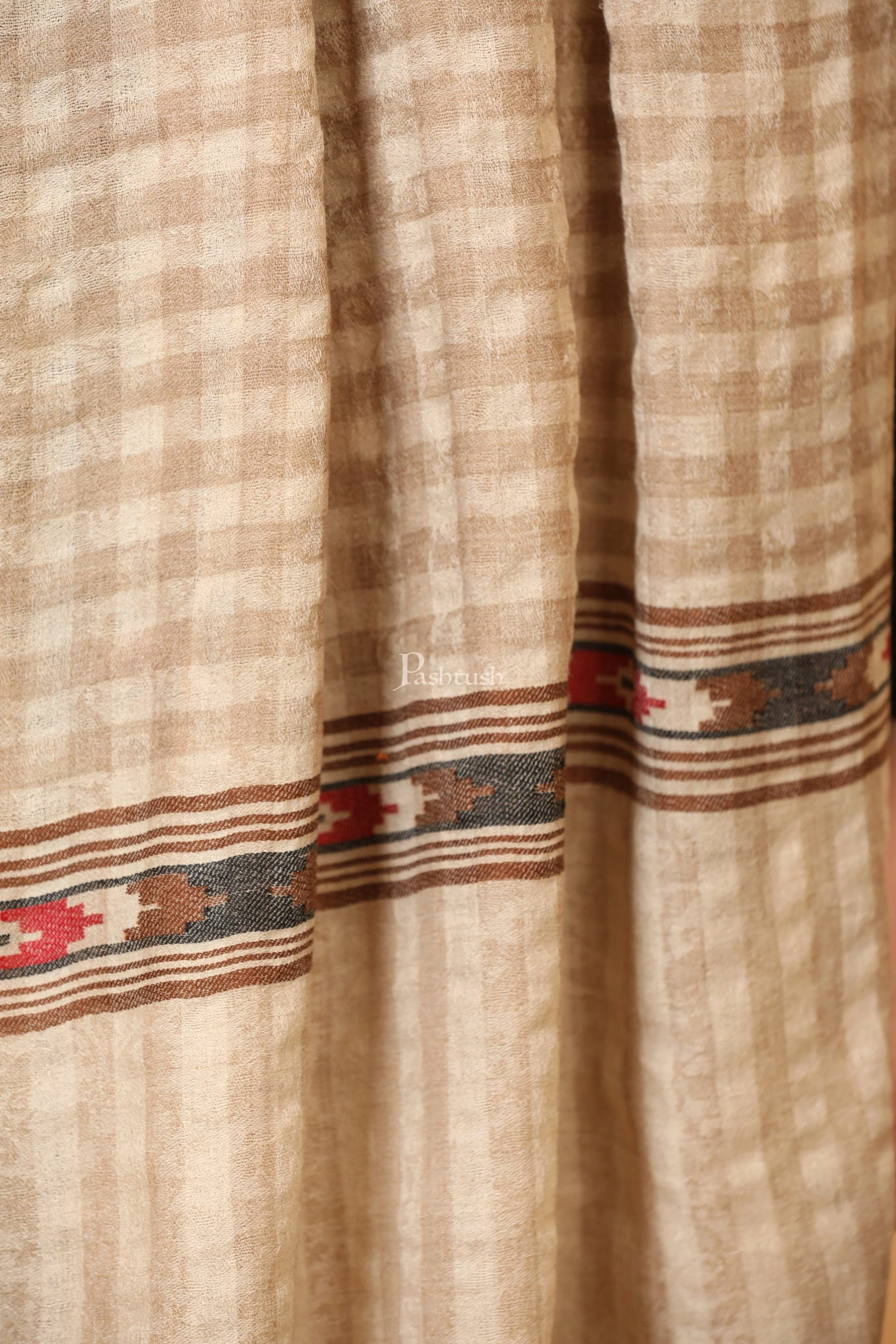 Pashtush Womens Stole, Fine Wool, Aztec Weave Design, Soft and Warm, Beige - Image 6