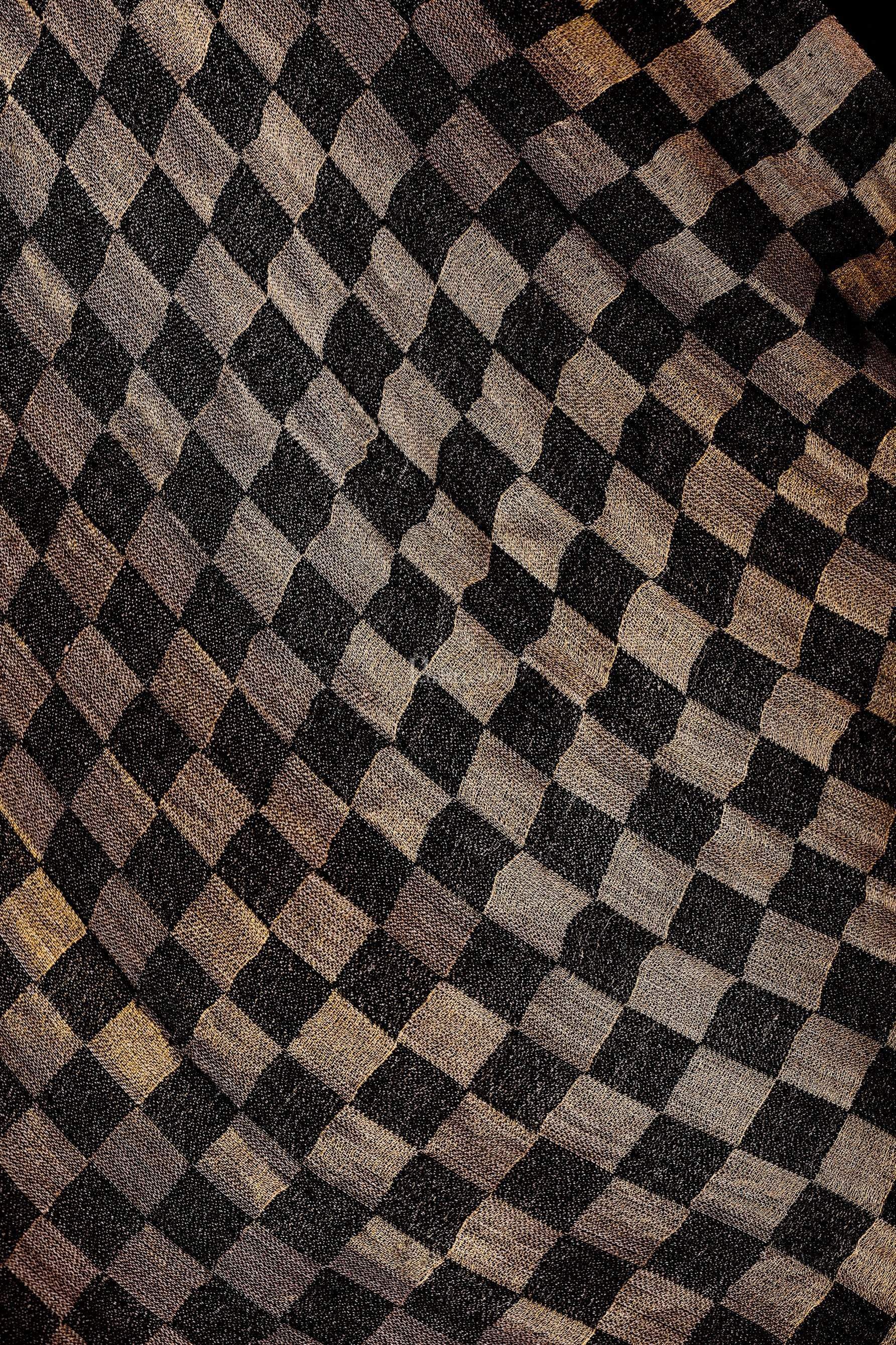 Pashtush Womens Twilight Checkered Scarf, With Shimmery Zari Thread Weave, Black And Gold - Image 3
