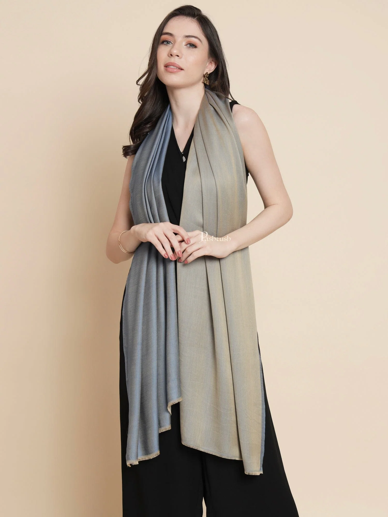 Pashtush Womens, Bamboo, Reversible Weave Soft And Smooth Woven, Grey And Gold