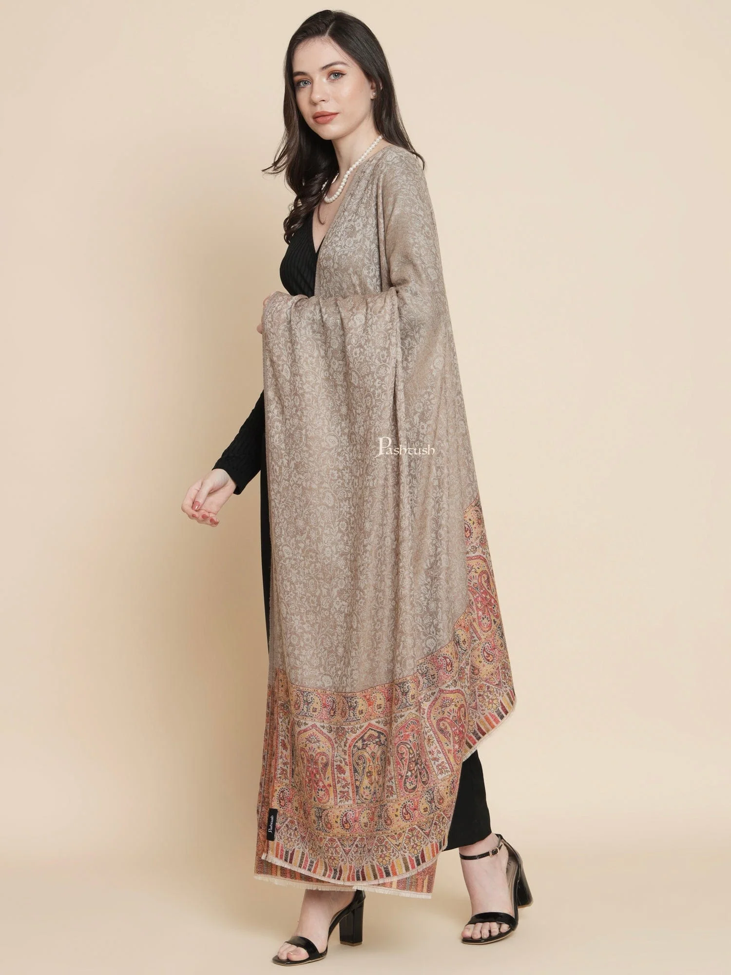 Pashtush Womens, Extra Fine Wool, Paisley Palla Woven, Taupe - Image 5