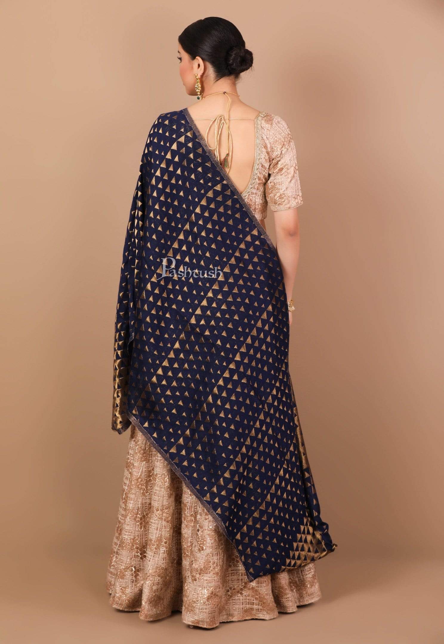 Pashtush Womens Zari Weave Stole, Scarf, Dark Blue And Golden - Image 3