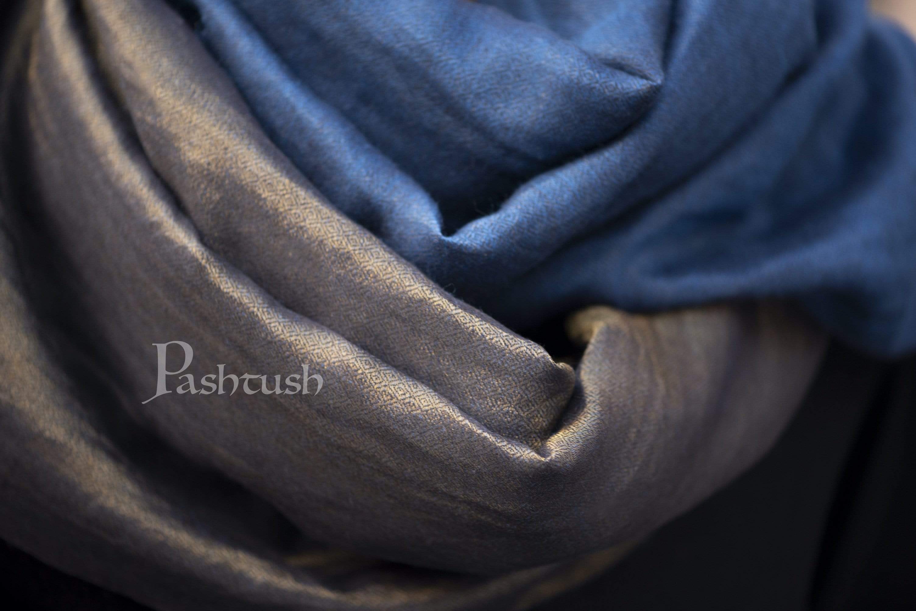 Pashtush Mens Twilight Collection, Reversible With Metallic Thread Weave, Fine Wool - Image 10